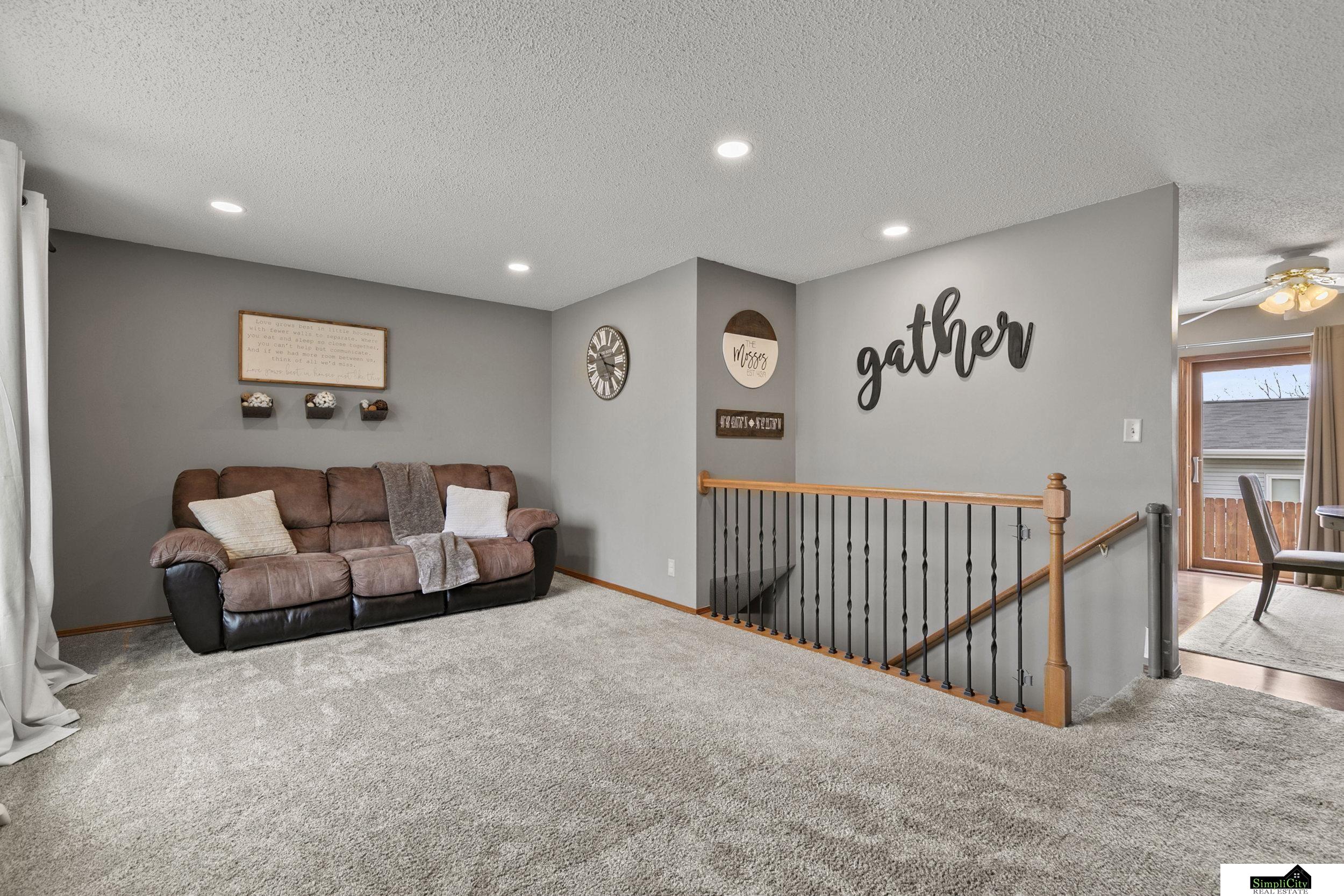 803 N 86Th Street