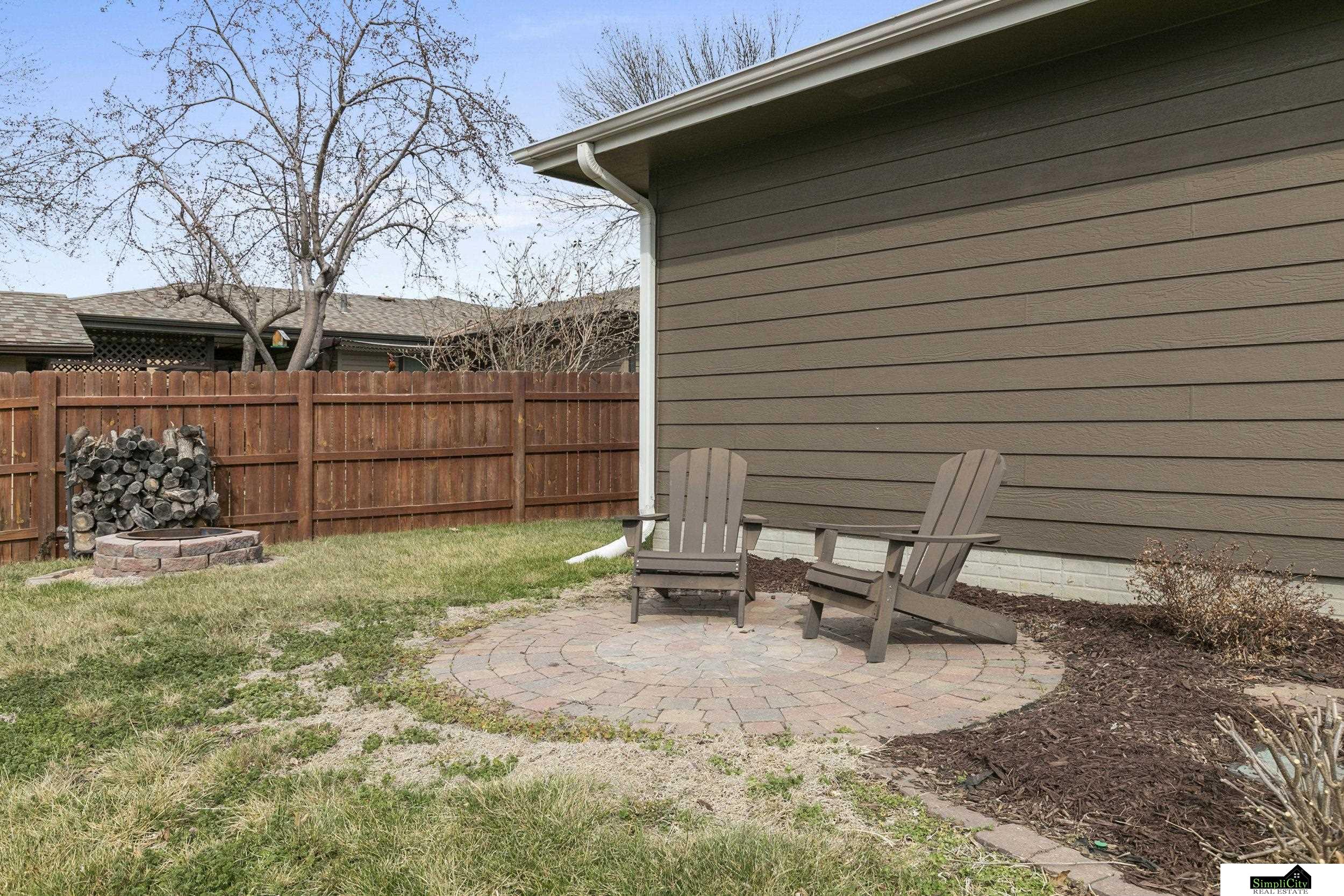 803 N 86Th Street
