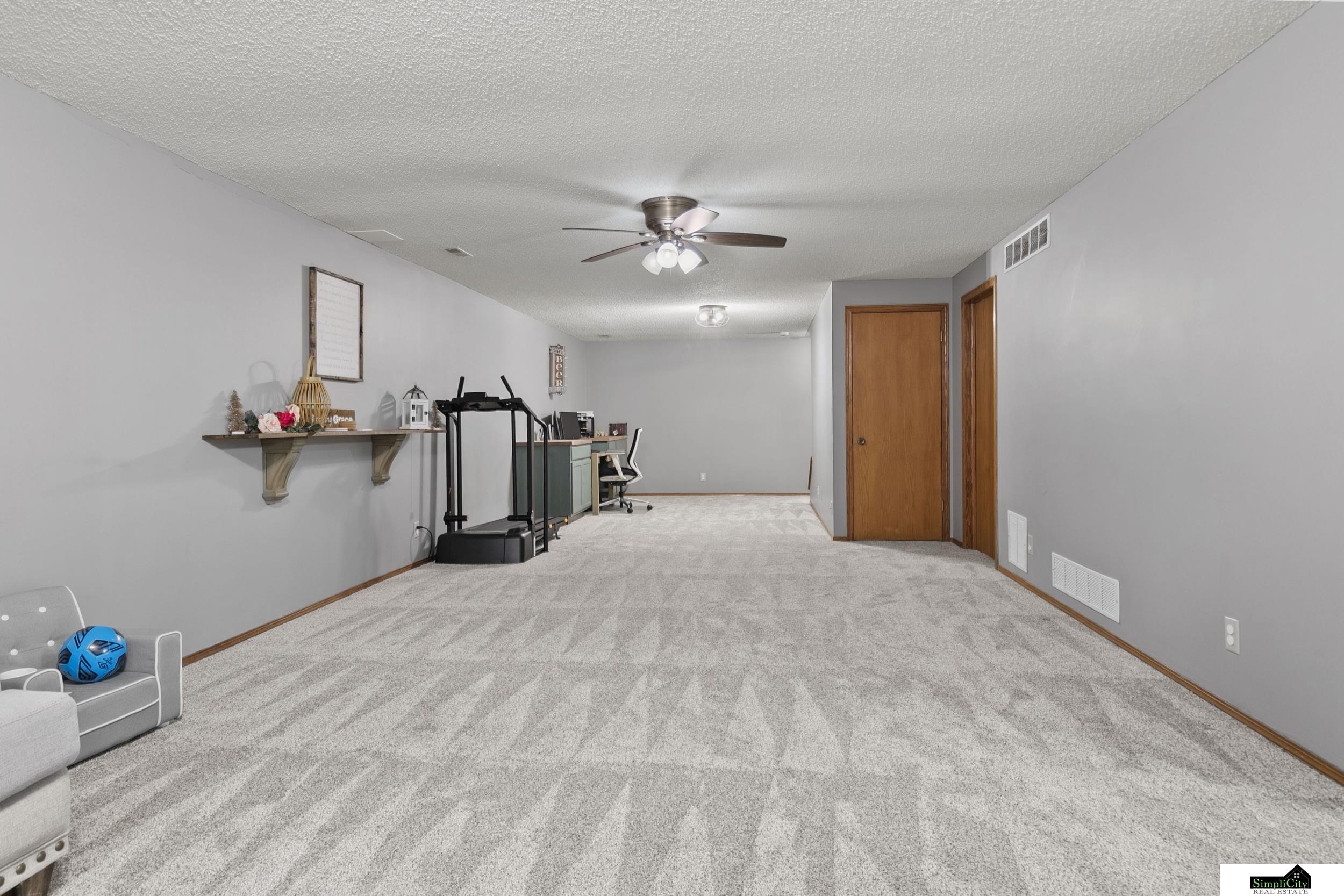 803 N 86Th Street