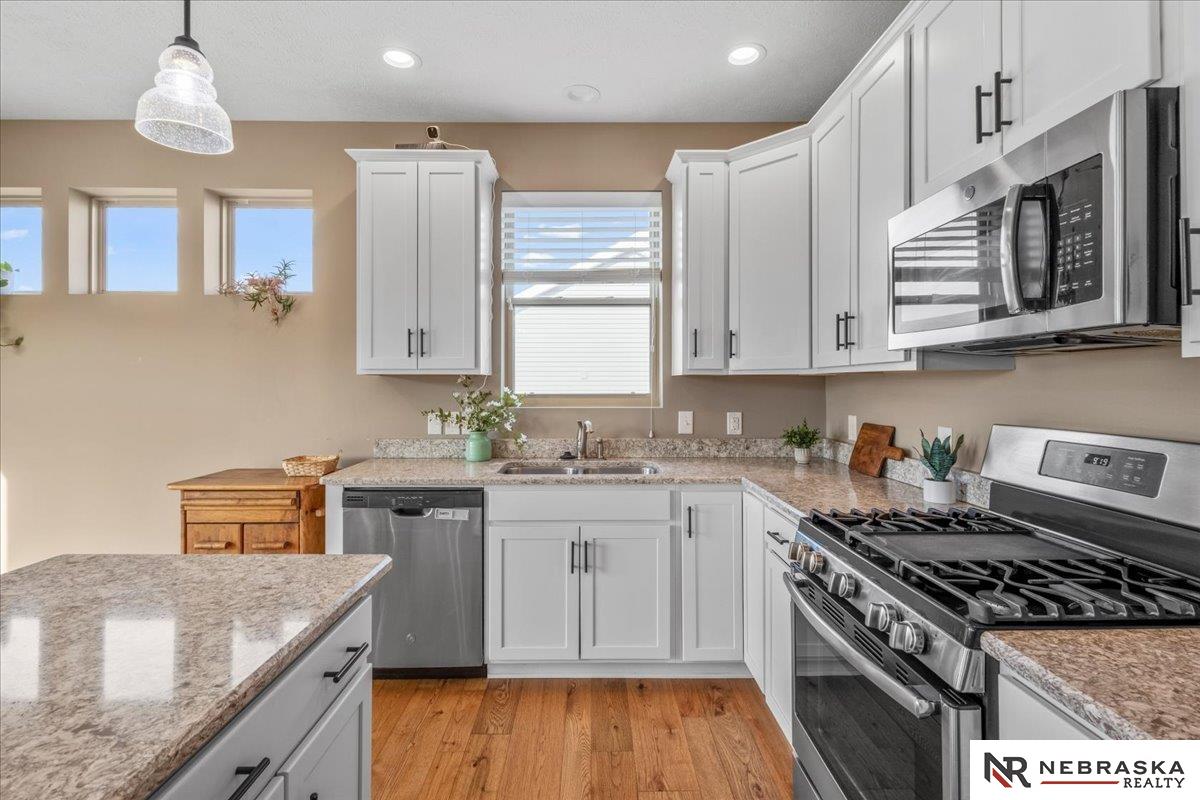 2205 Hedgeapple Road