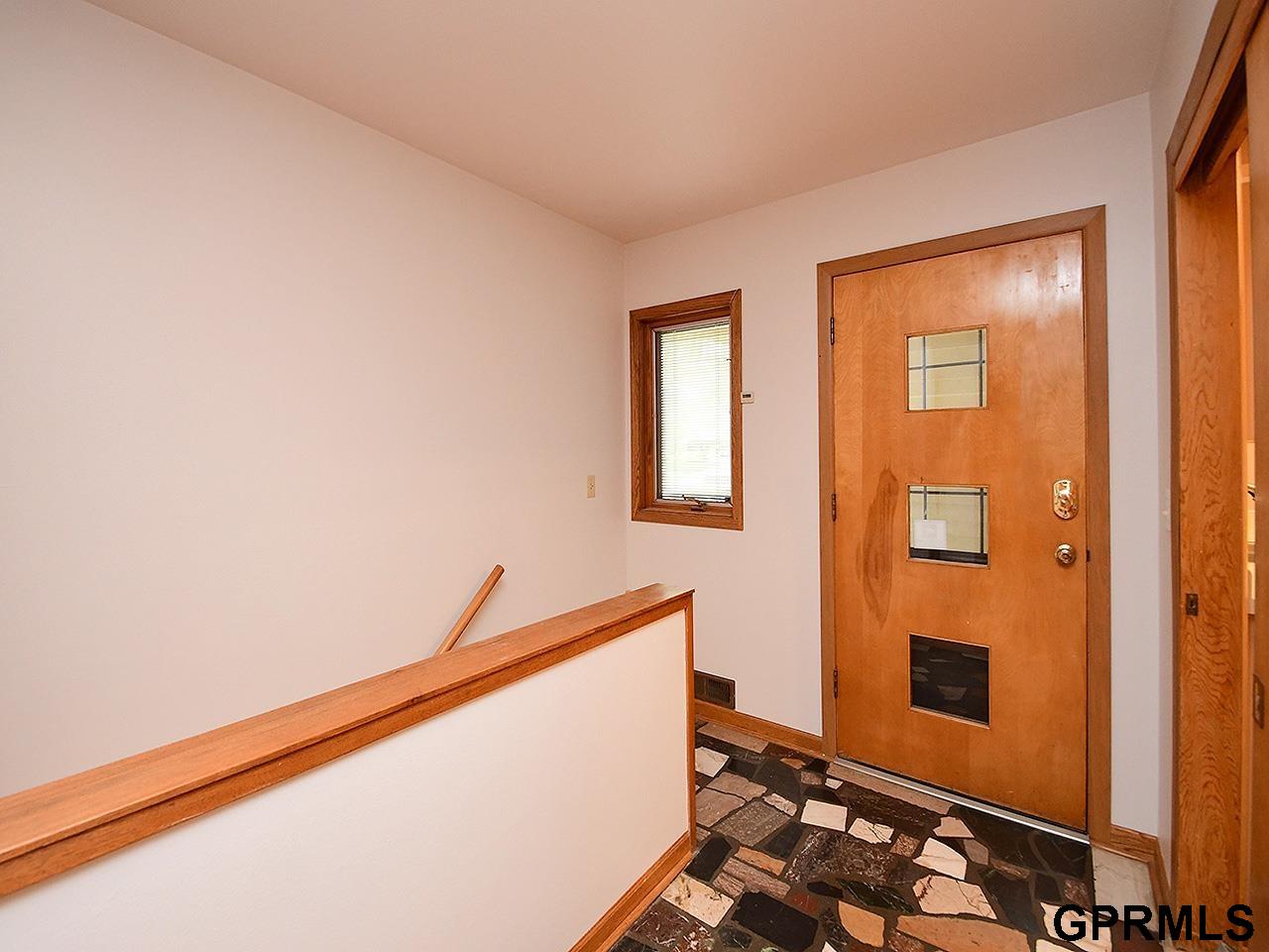 933 Moraine Drive