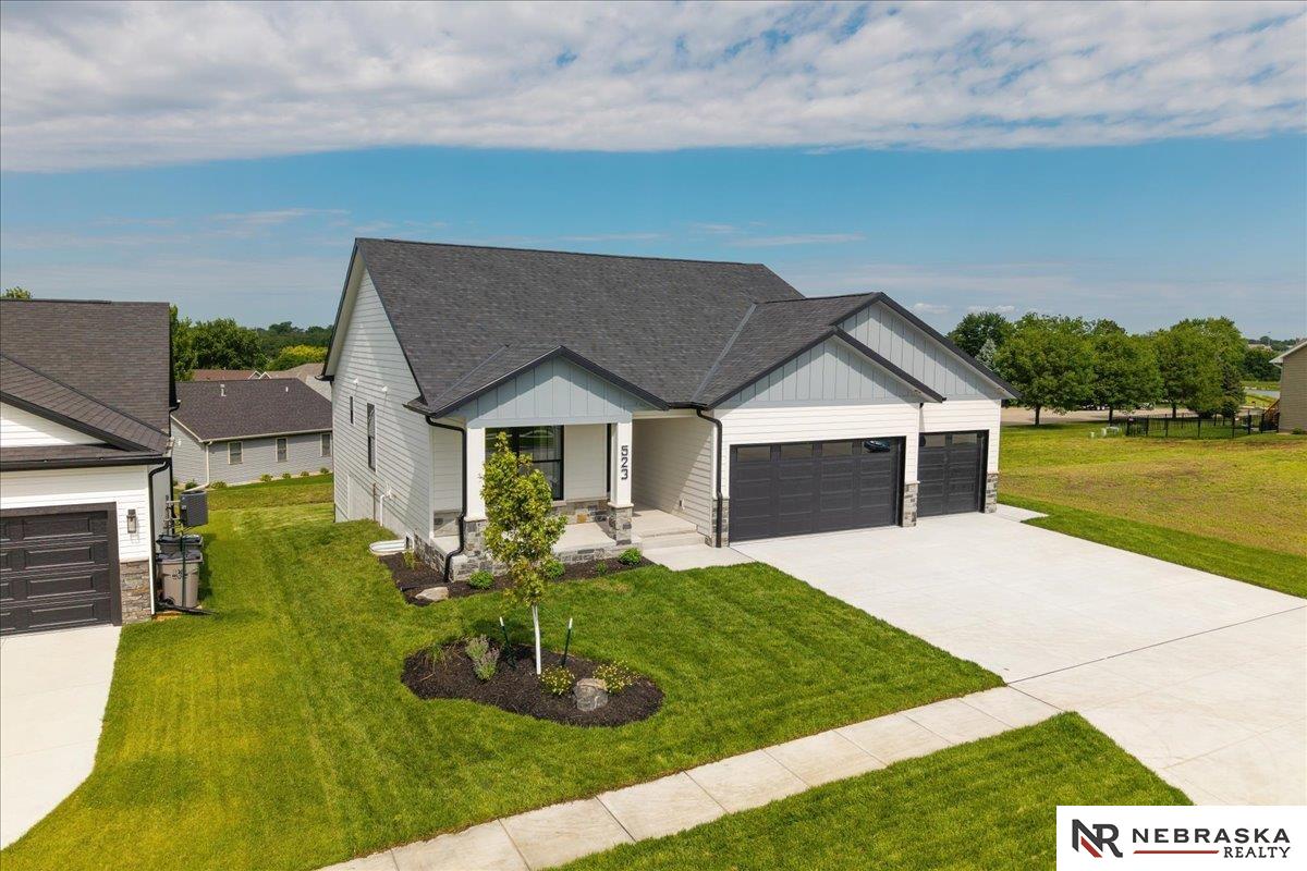 523 Woodsage Road
