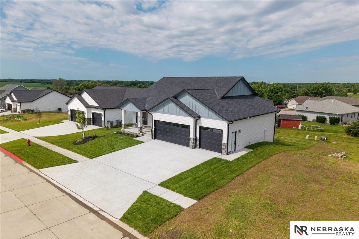 523 Woodsage Road