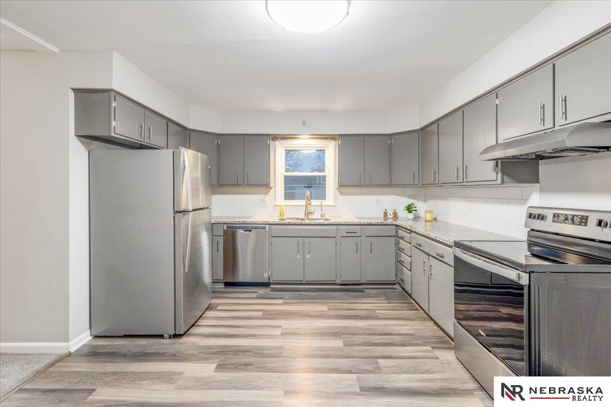 206 7th Street