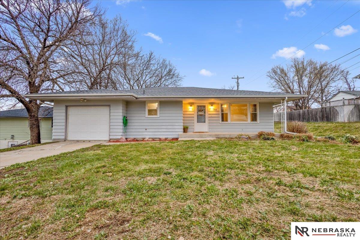 206 7th Street