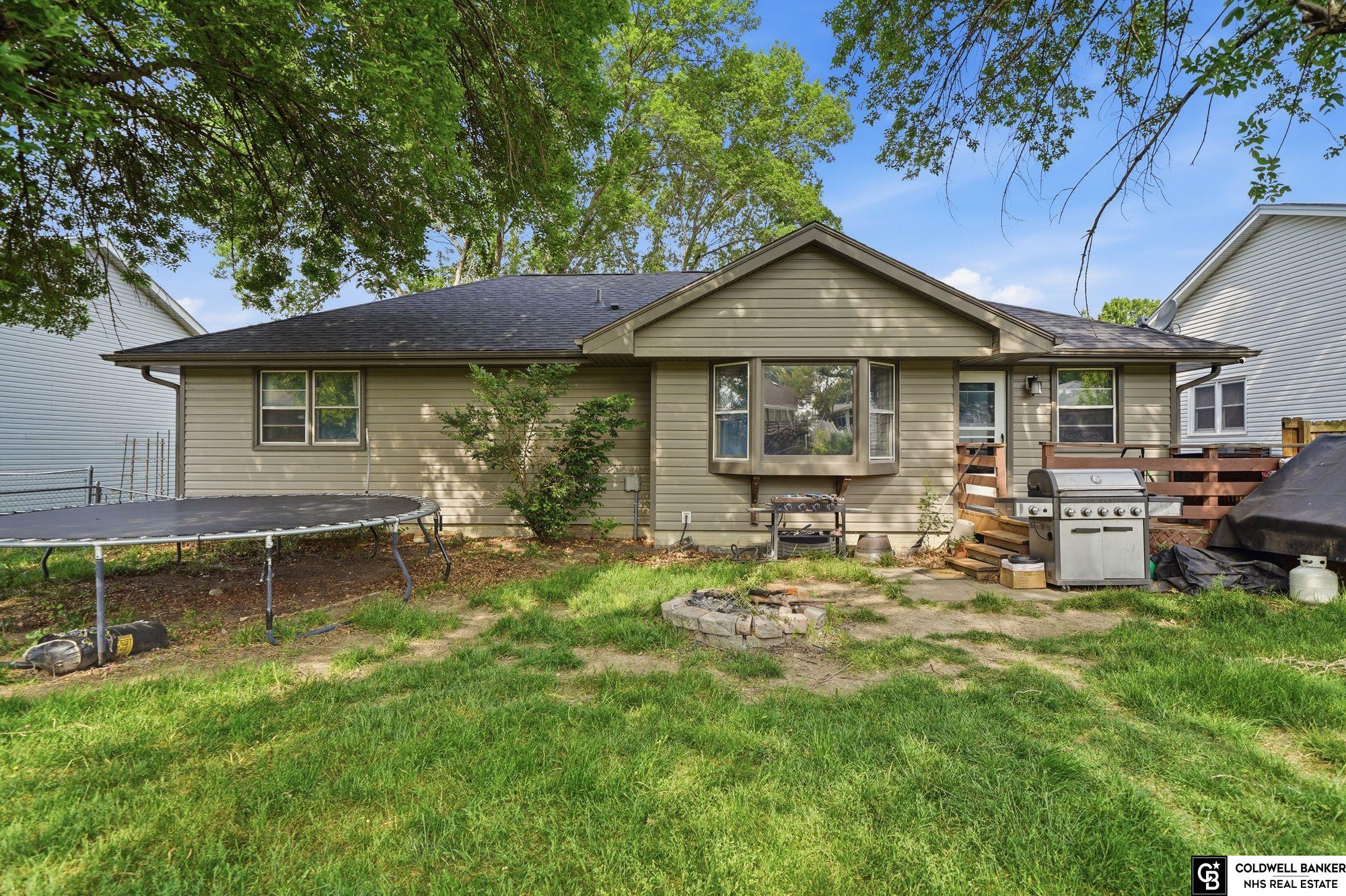 3220 Richard Court