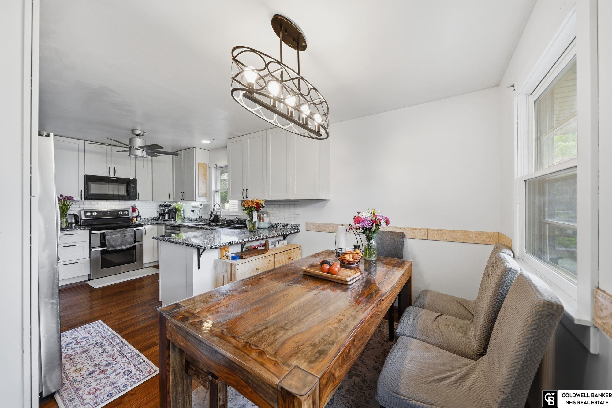 3220 Richard Court
