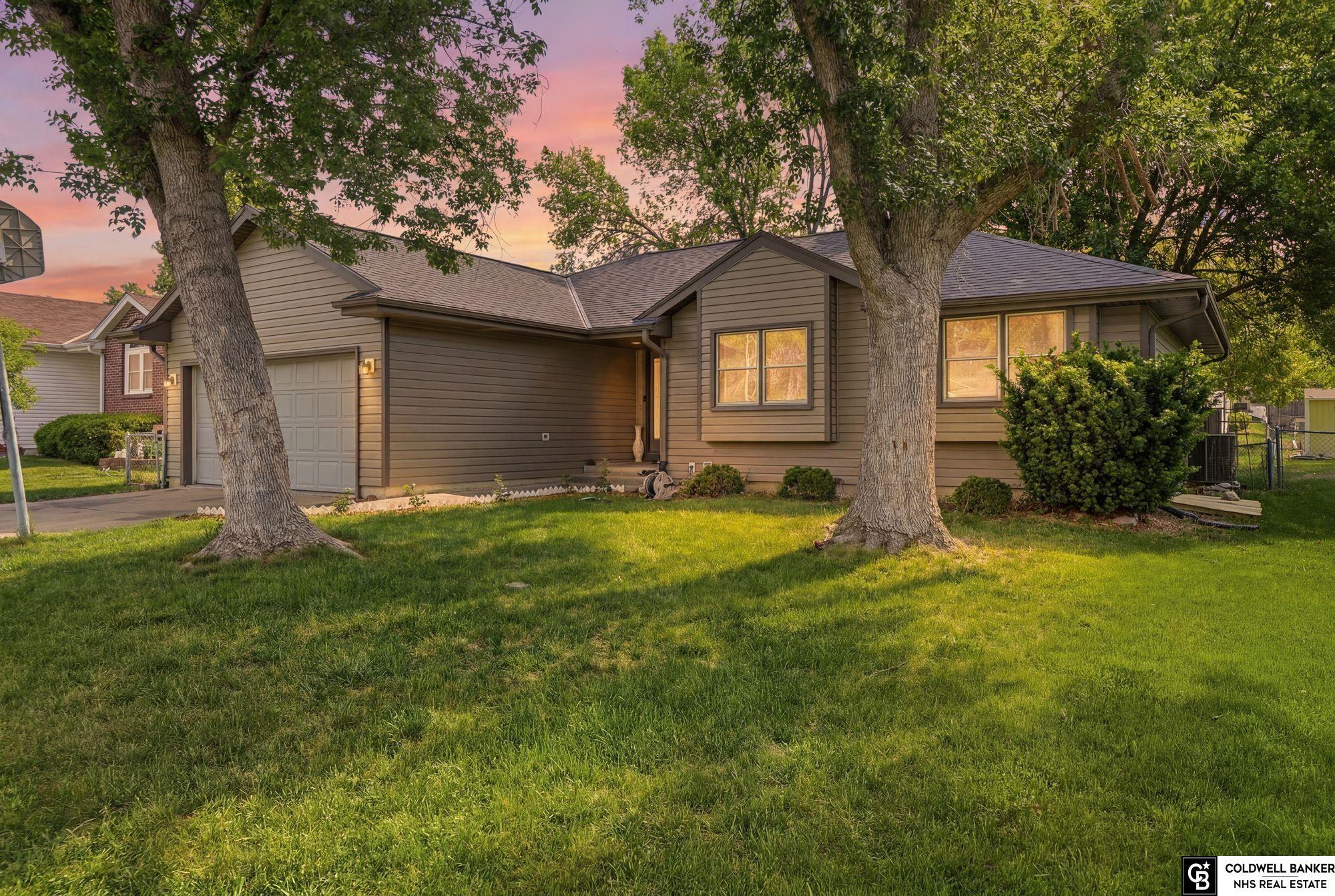3220 Richard Court