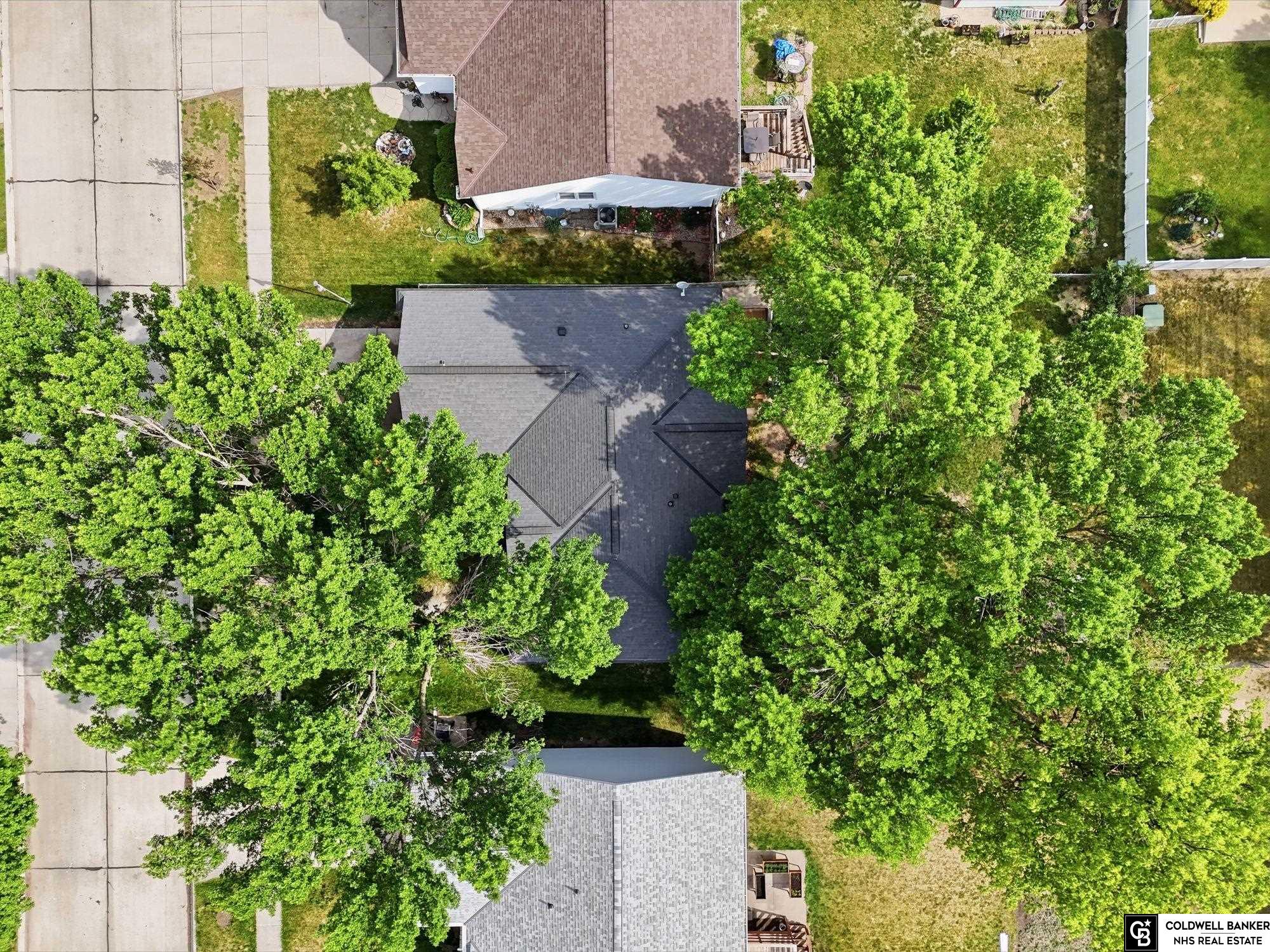 3220 Richard Court