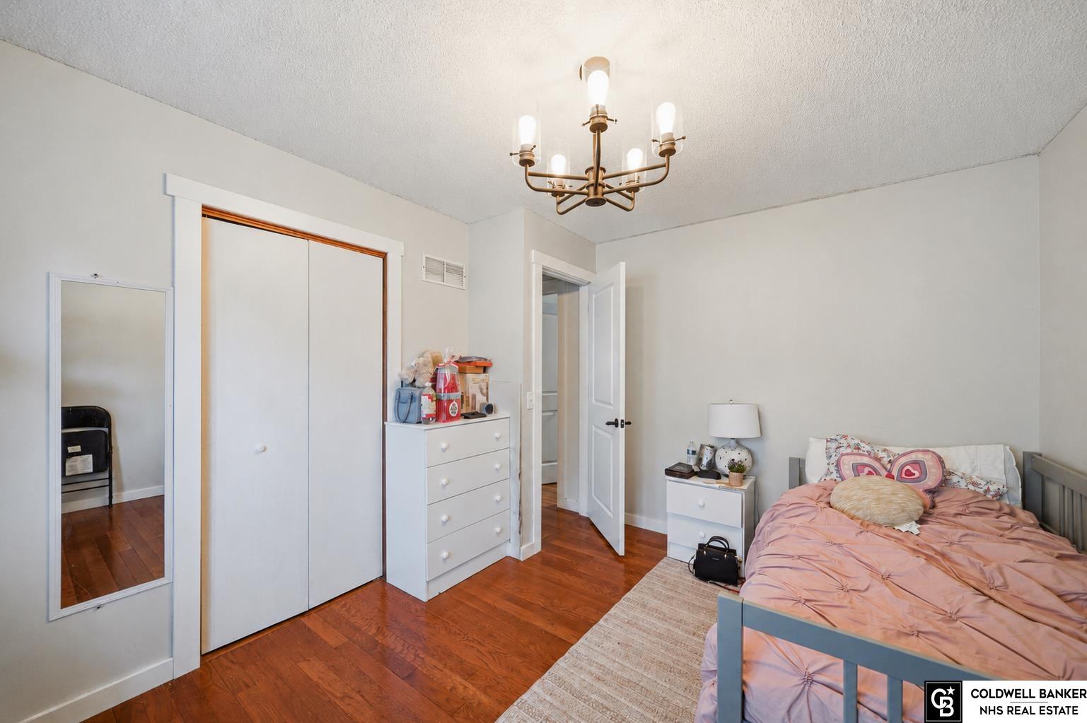 3220 Richard Court