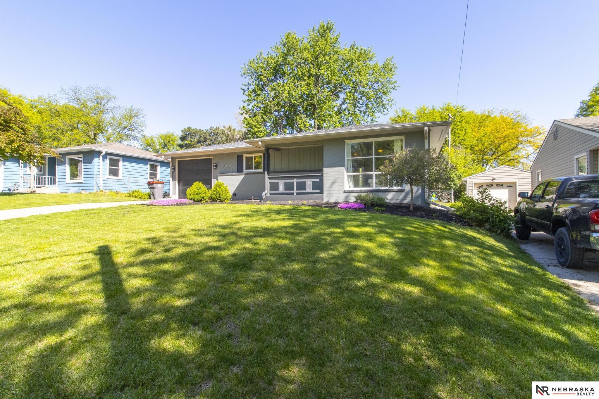5910 Gillan Road
