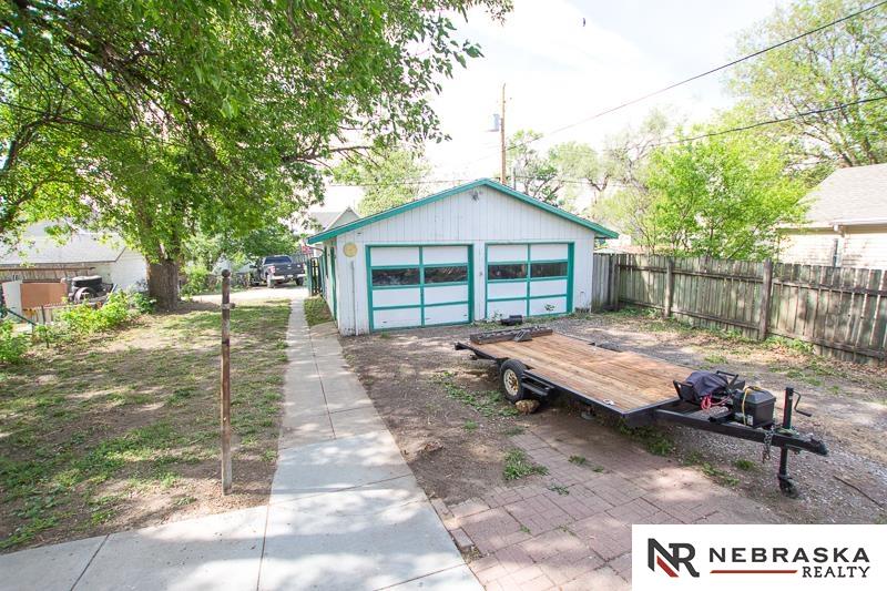 715 W Q Street