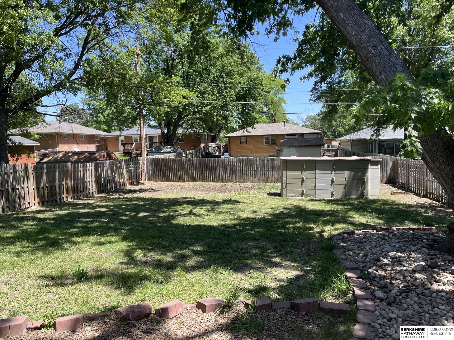 5230 S 51st Street