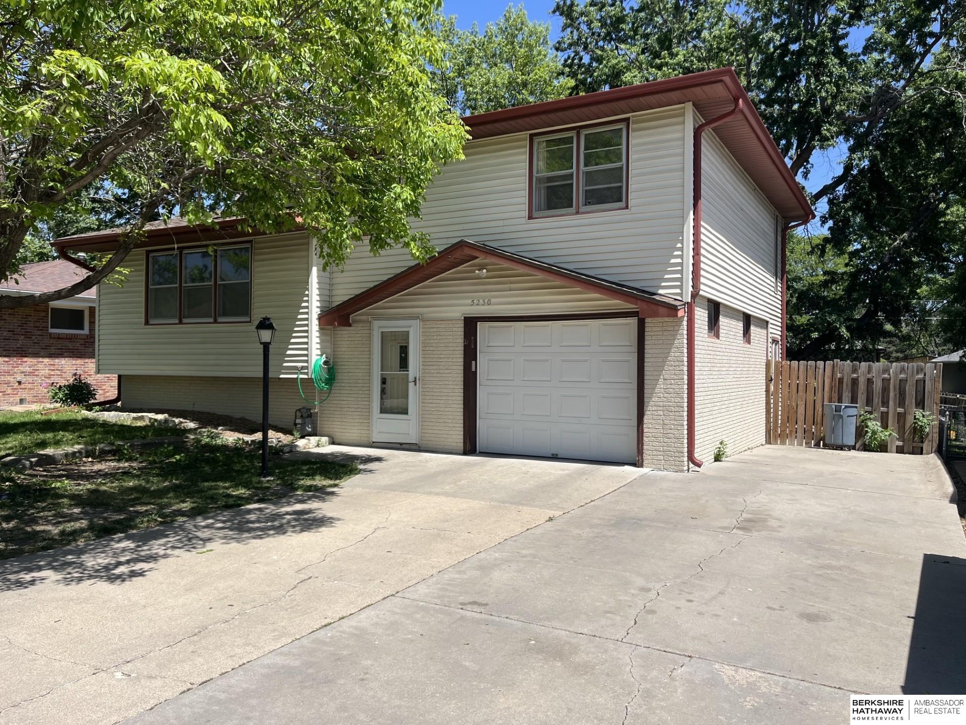 5230 S 51st Street