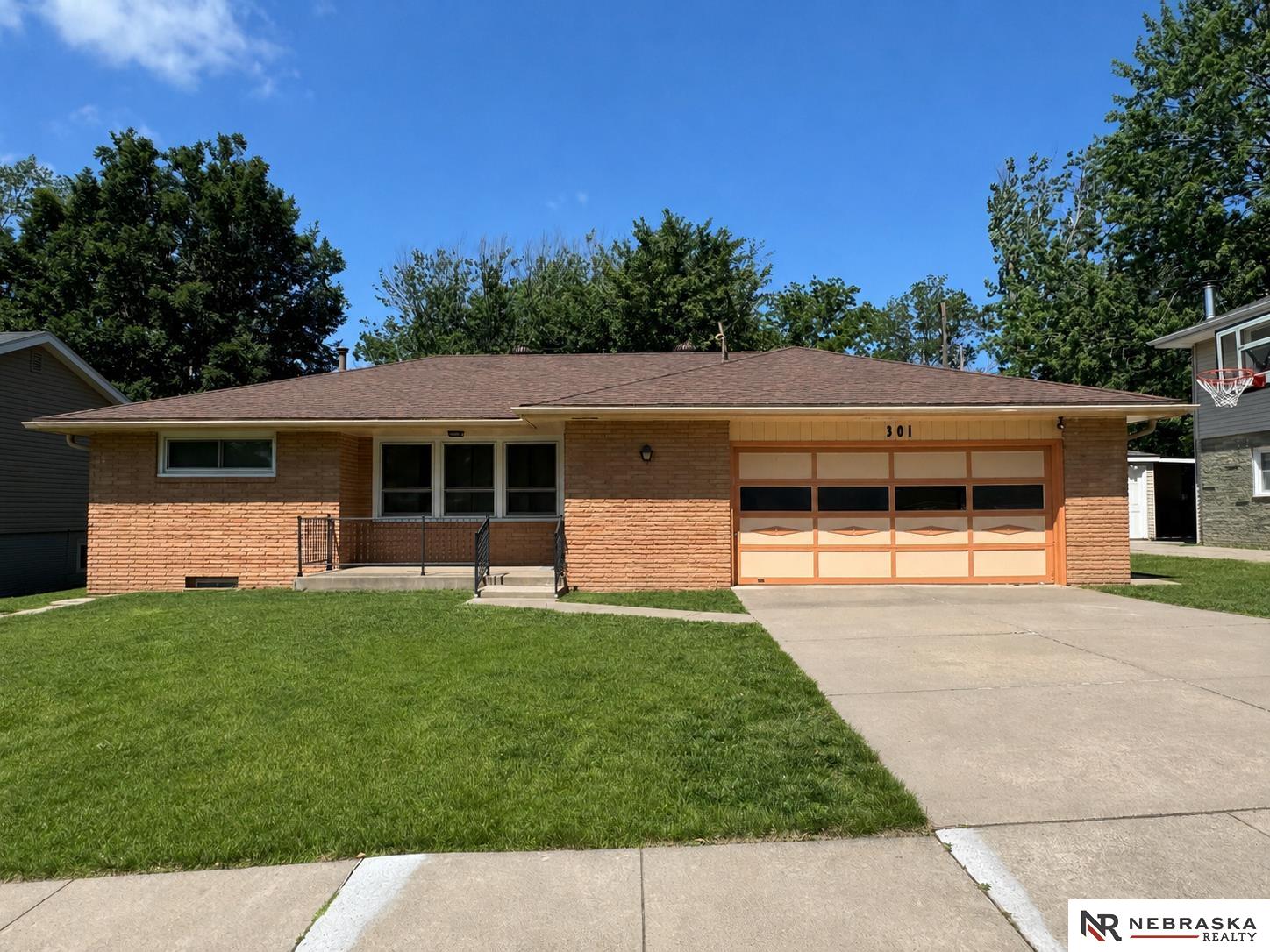 301 Glenhaven Drive