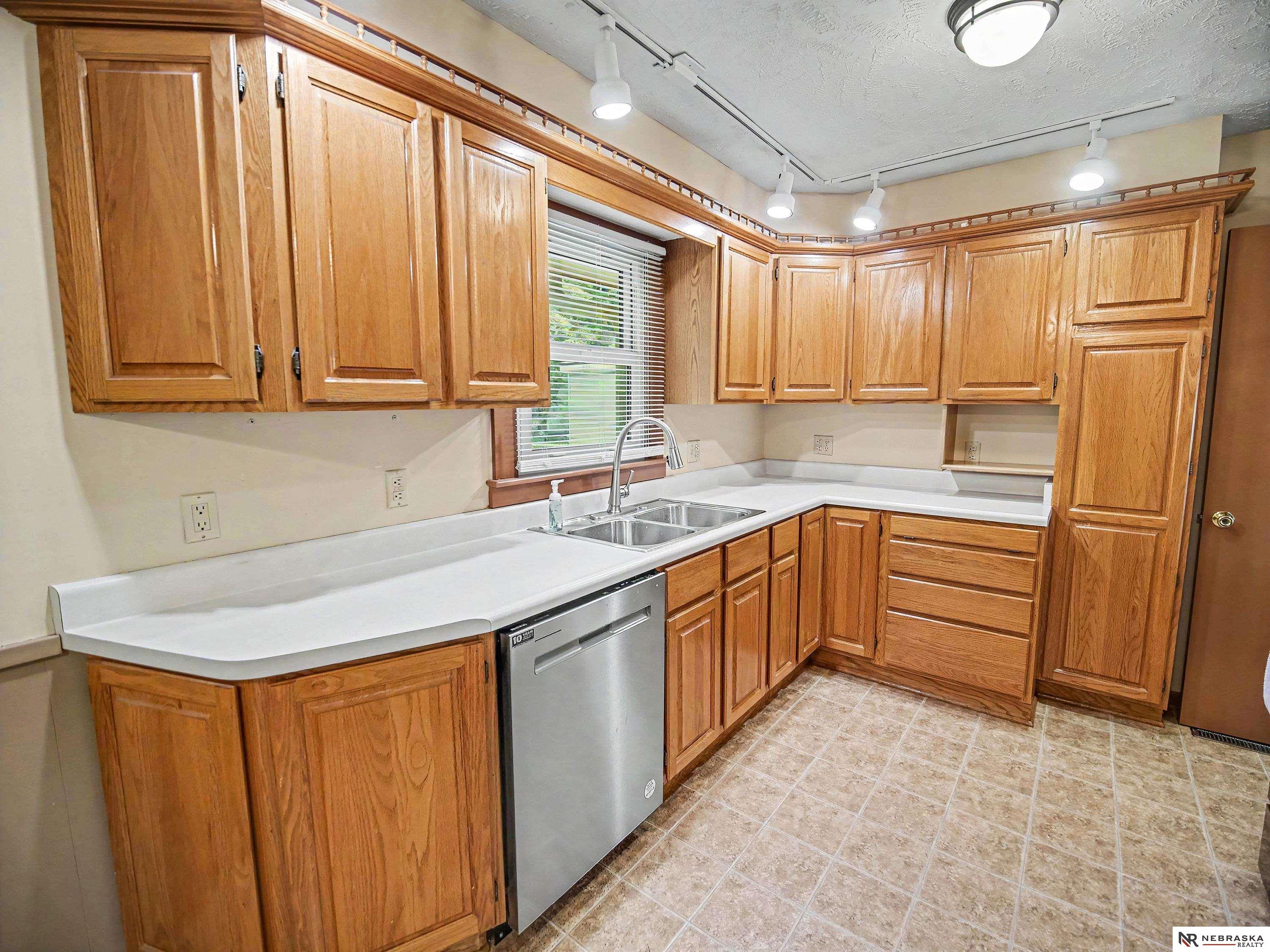 301 Glenhaven Drive