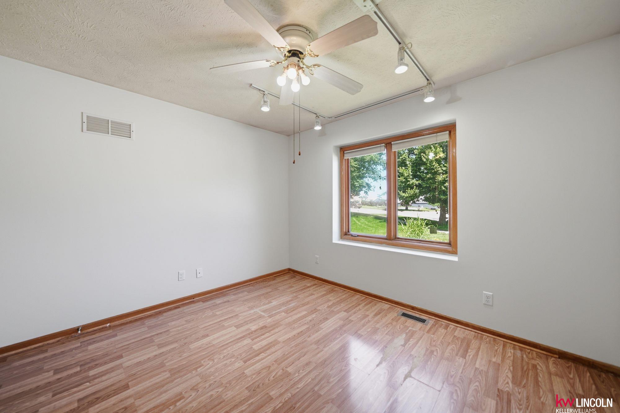 5311 Hallshire Court
