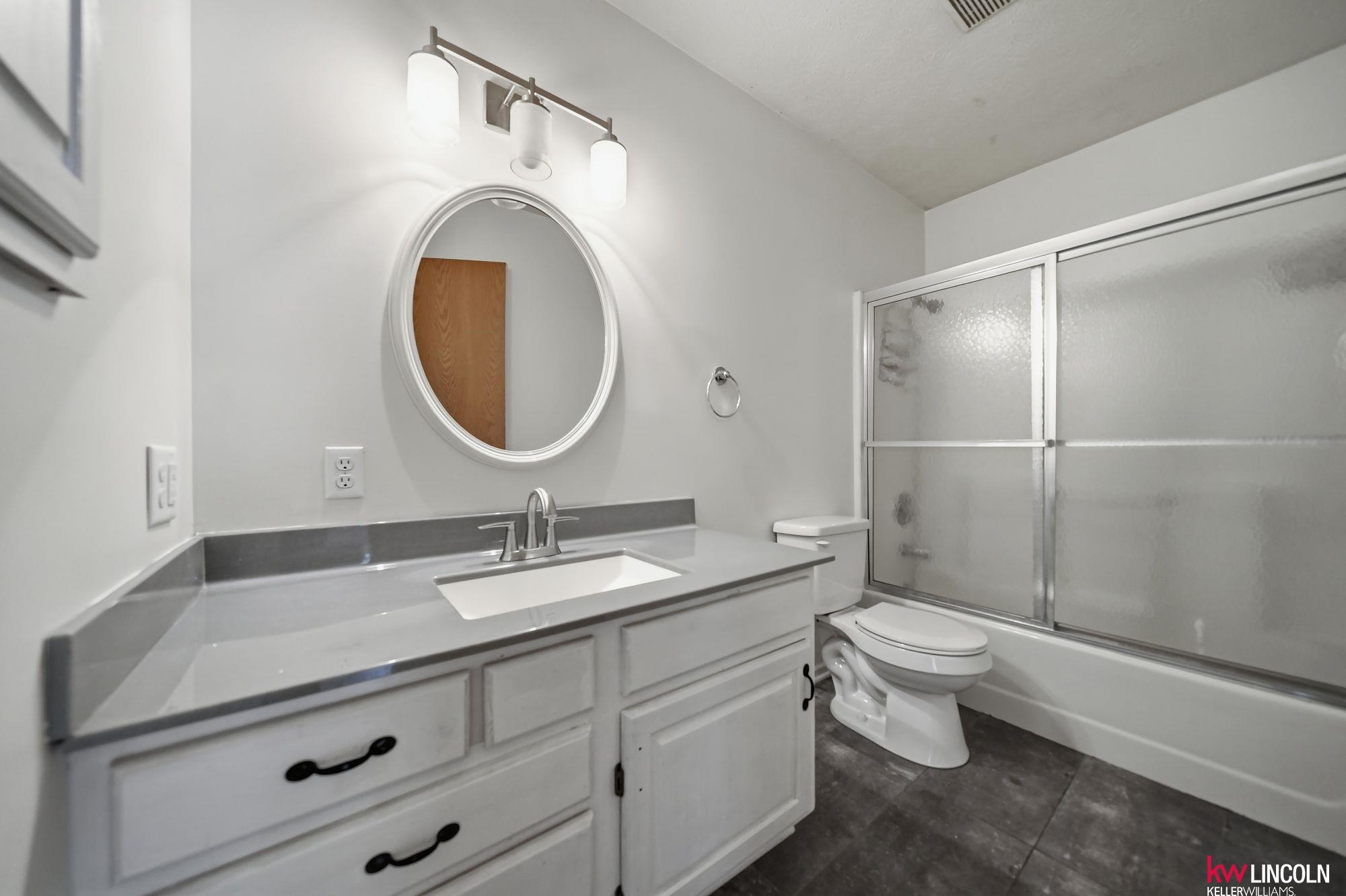 5311 Hallshire Court