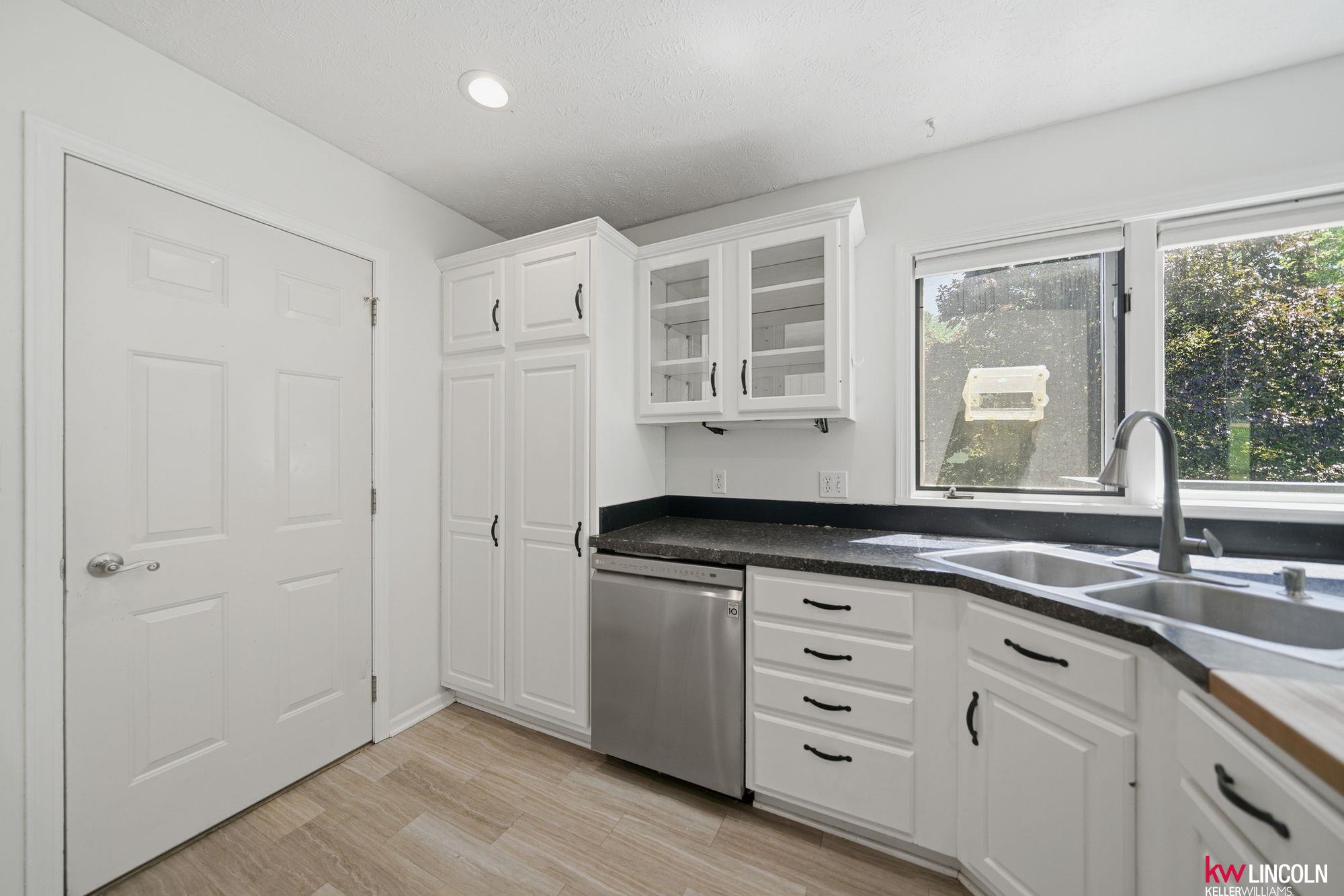 5311 Hallshire Court