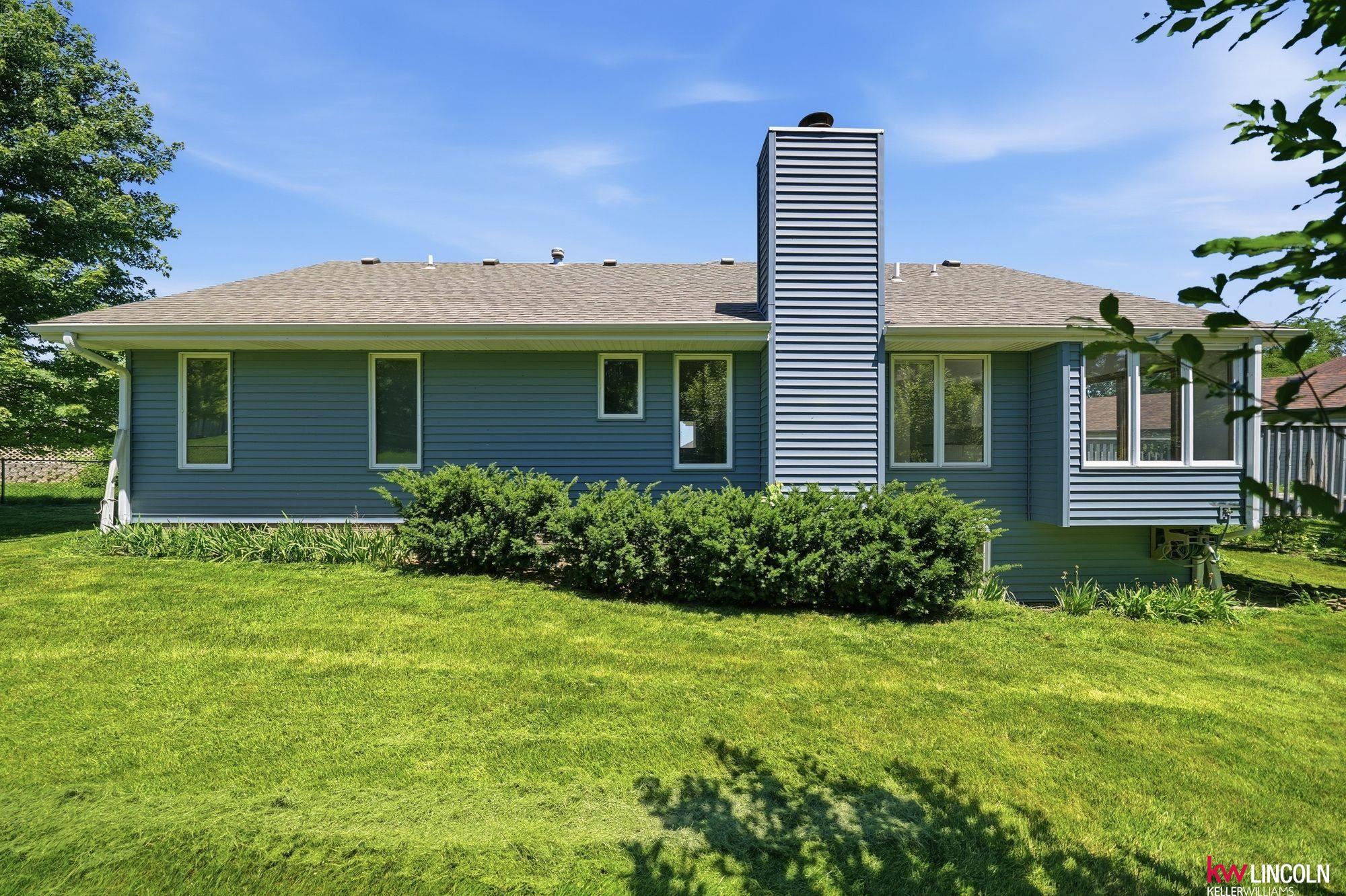 5311 Hallshire Court