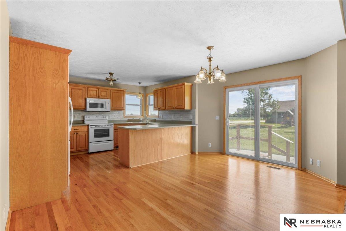 10470 N 150th Street