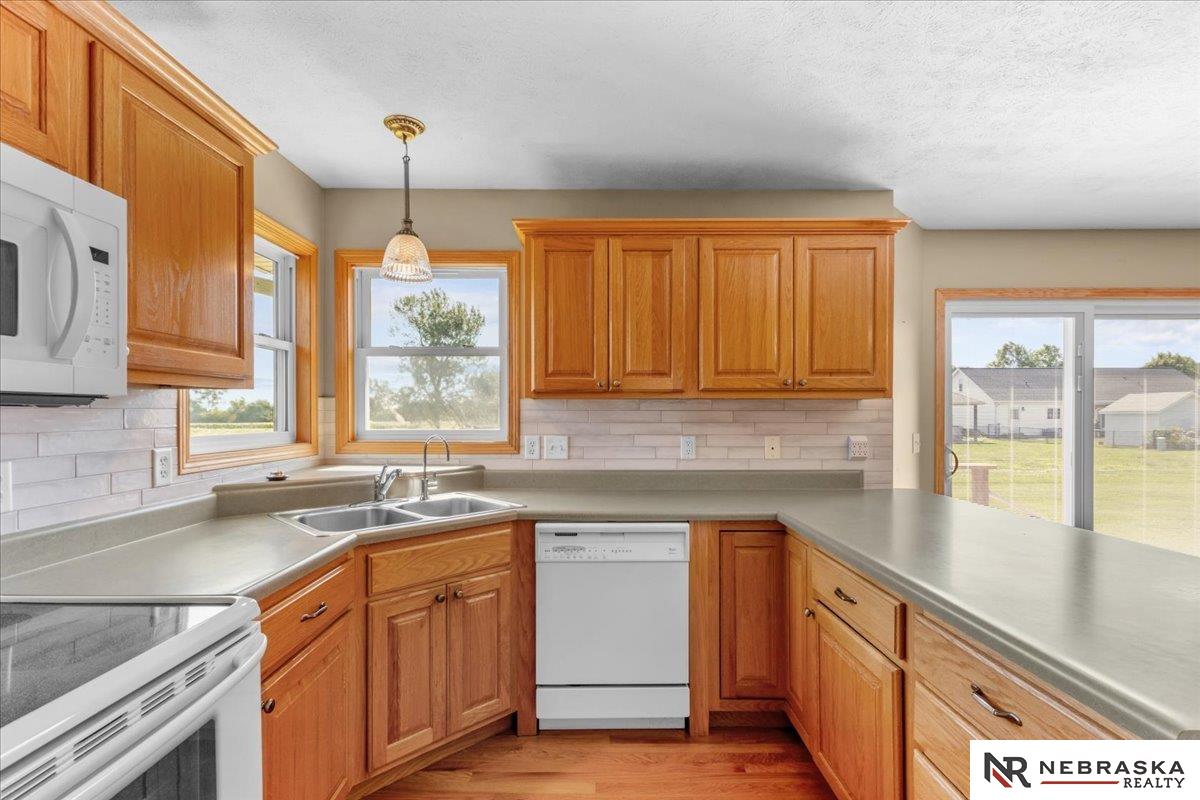 10470 N 150th Street