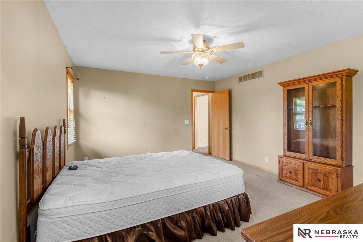 10470 N 150th Street