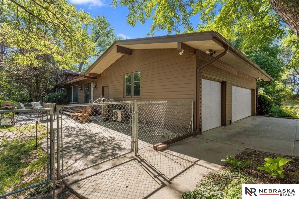 6100 Saltillo Road