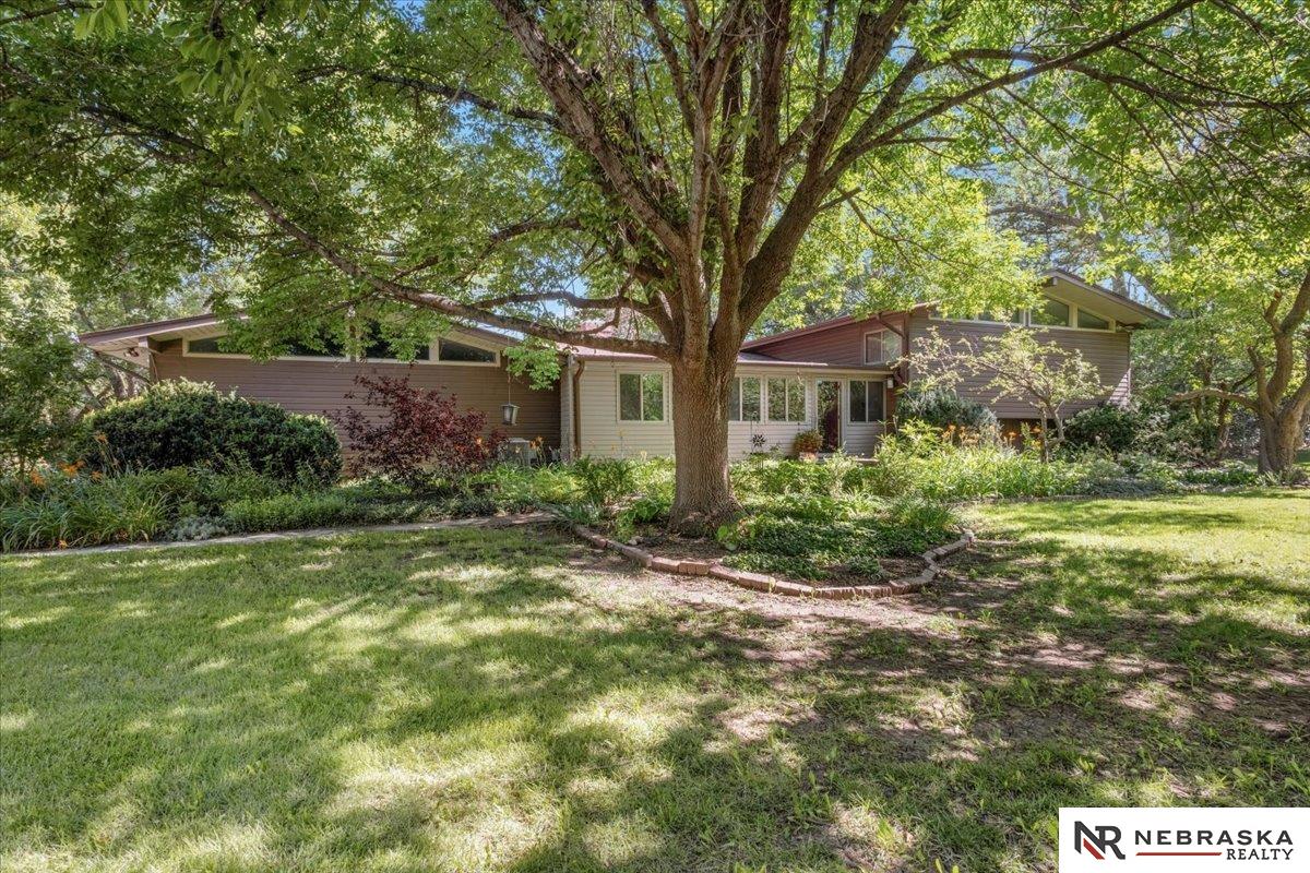 6100 Saltillo Road
