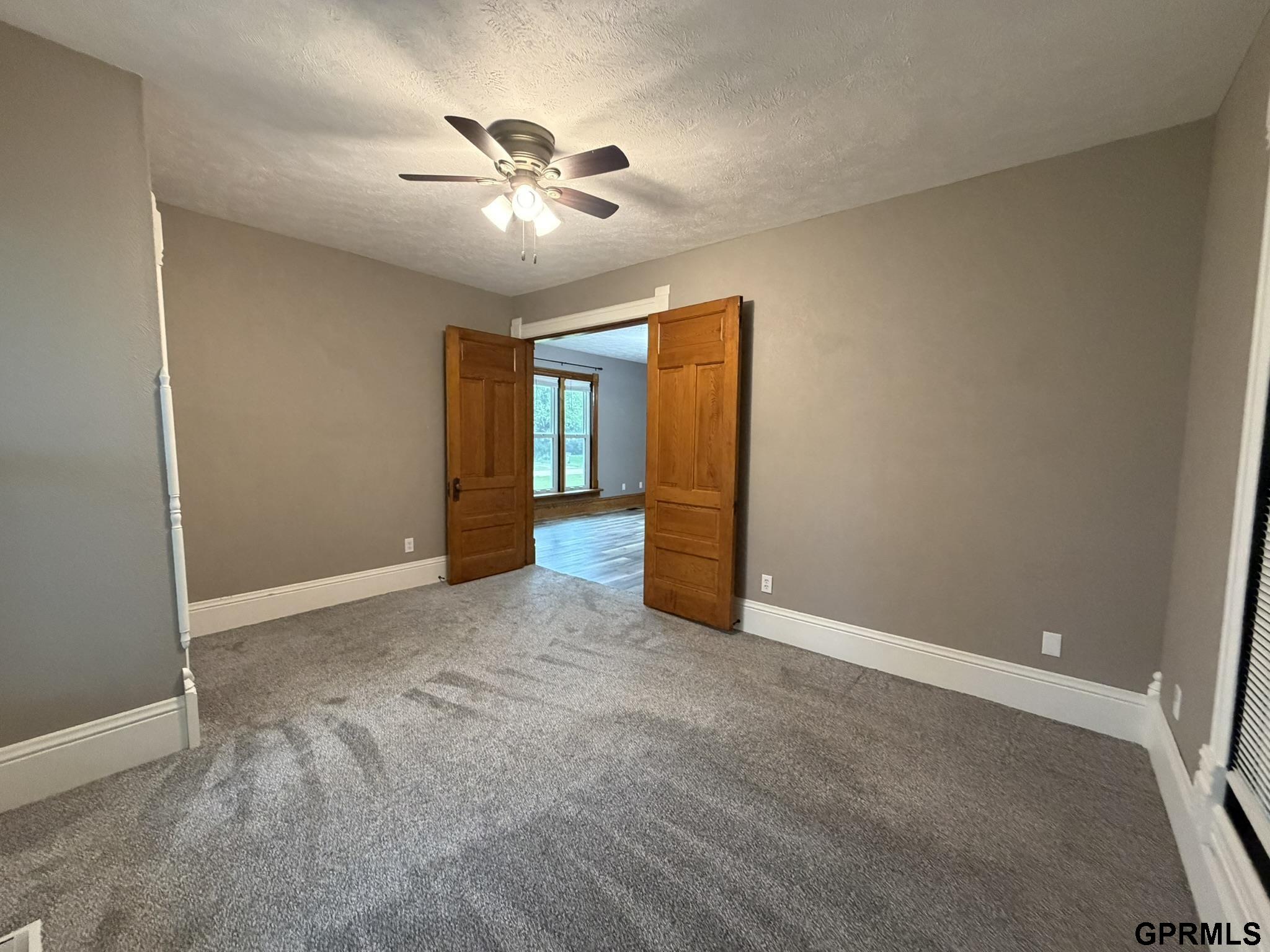 600 W 9th Street