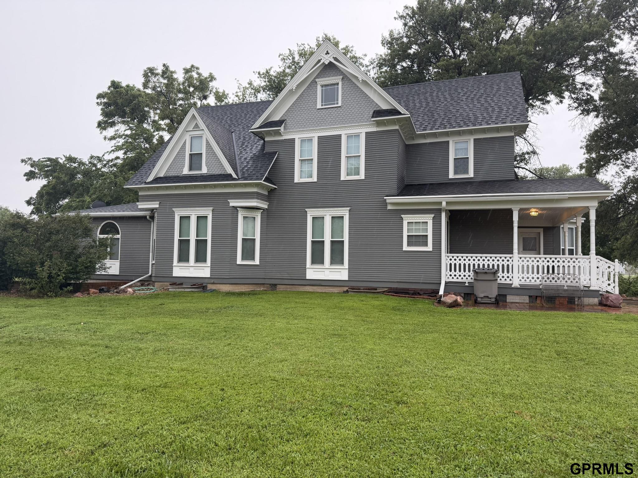 600 W 9th Street