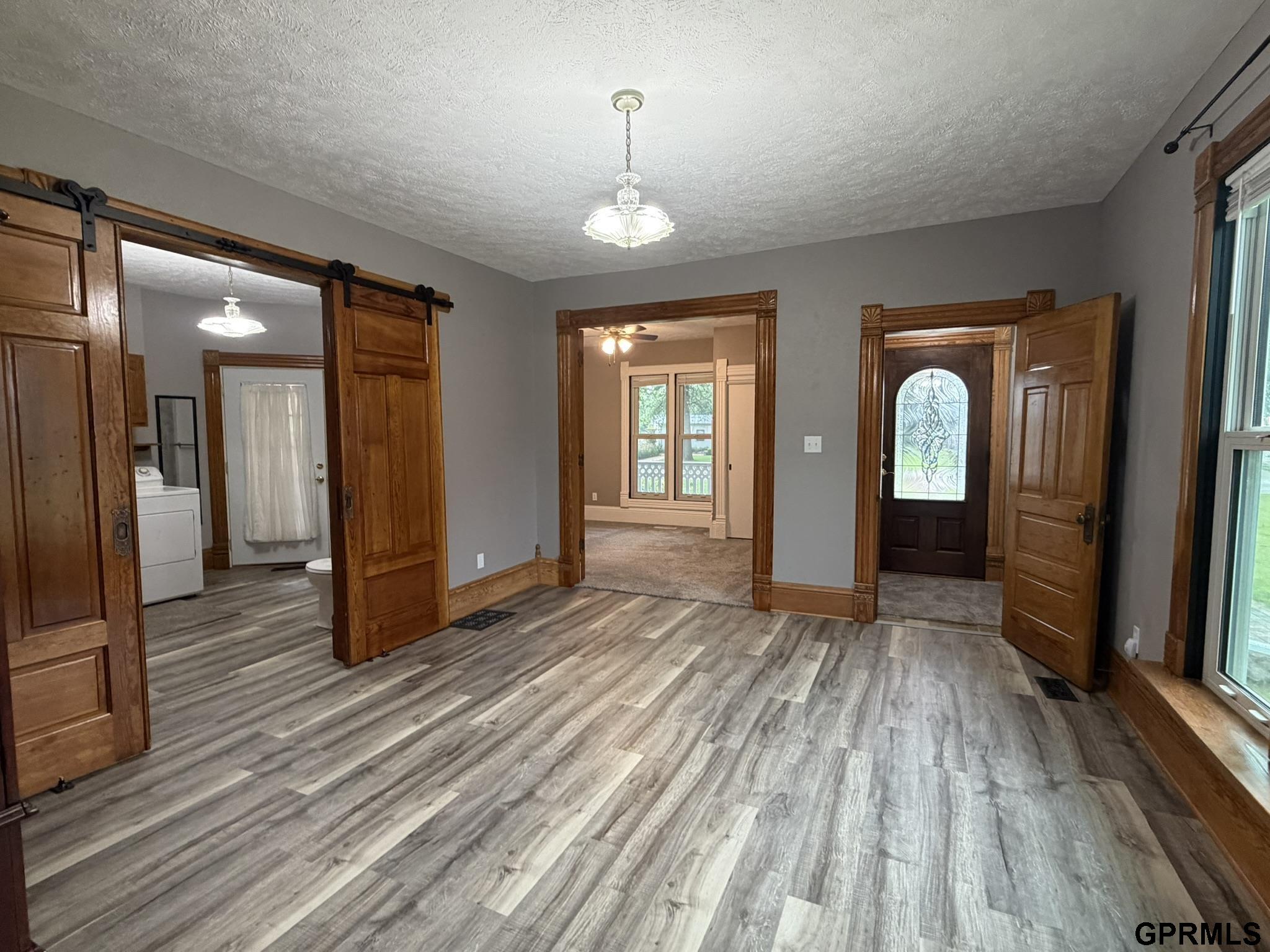 600 W 9th Street