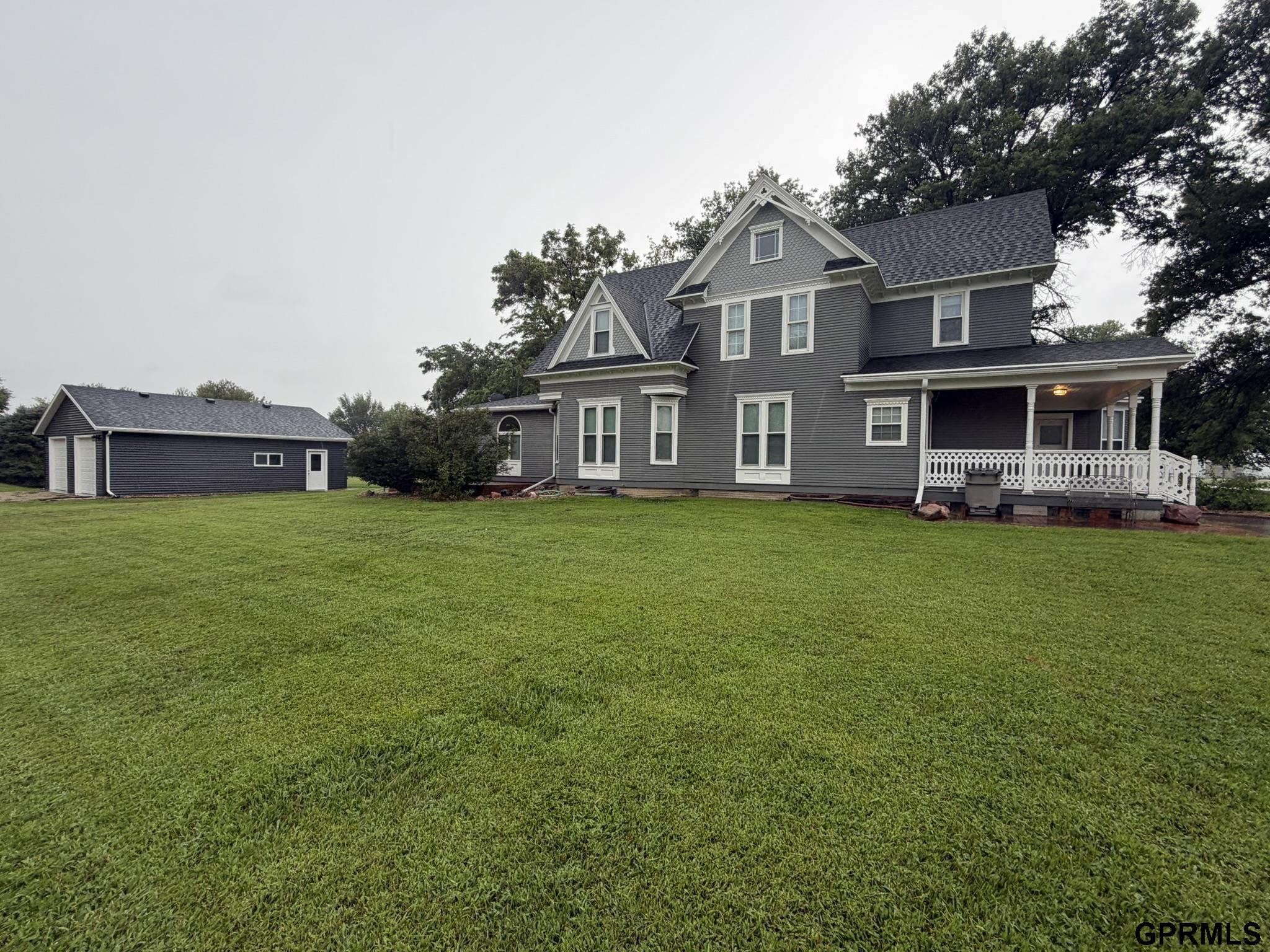 600 W 9th Street