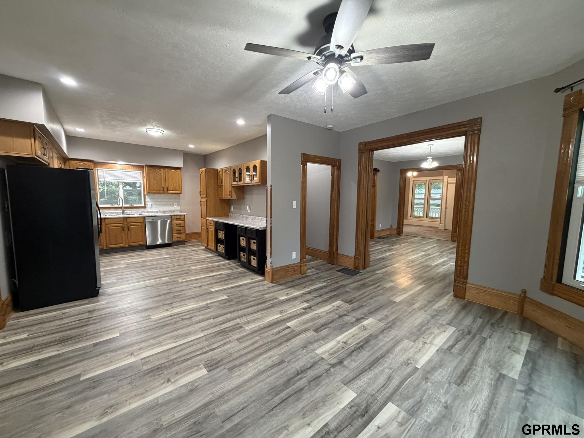 600 W 9th Street