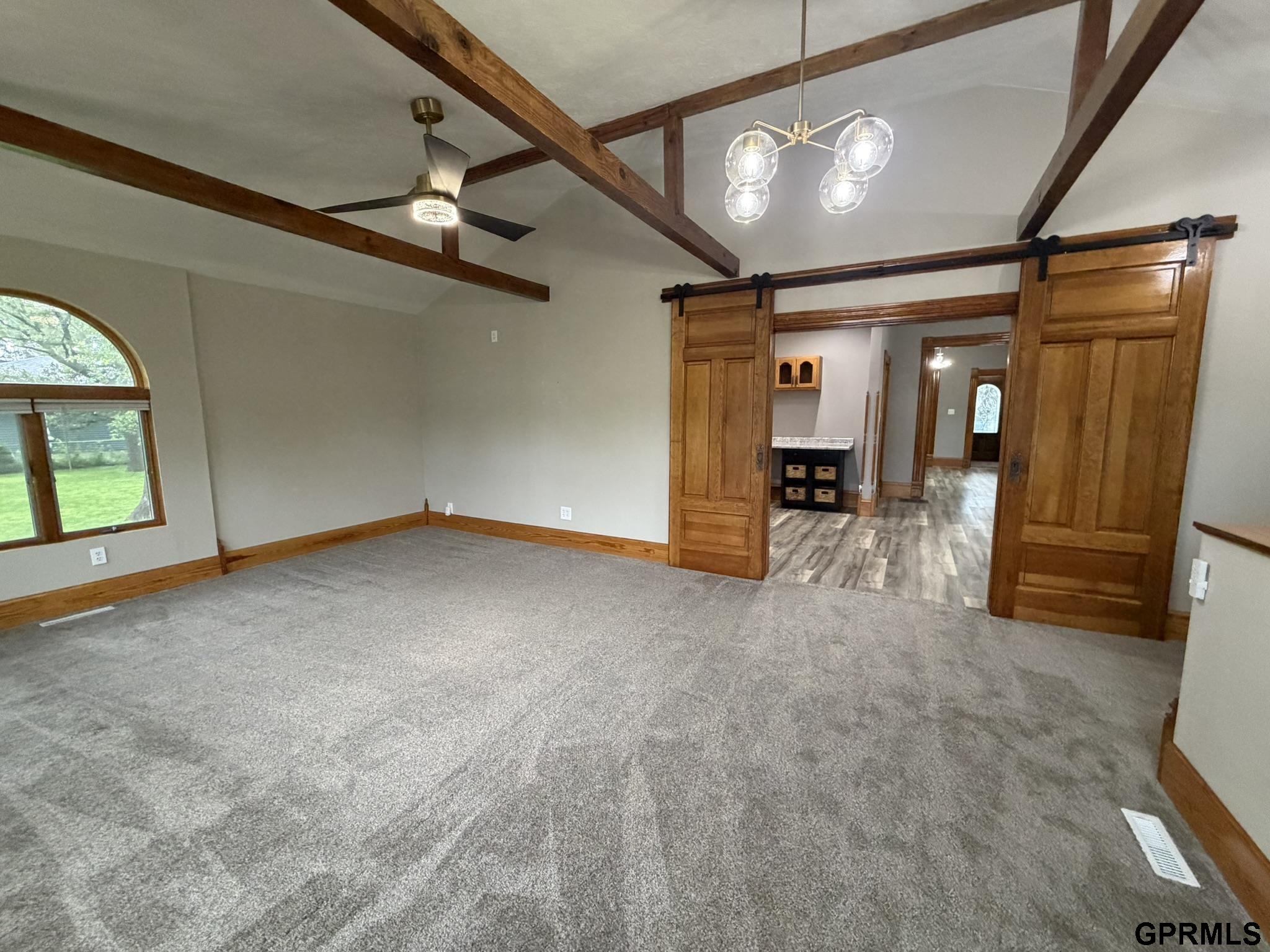 600 W 9th Street