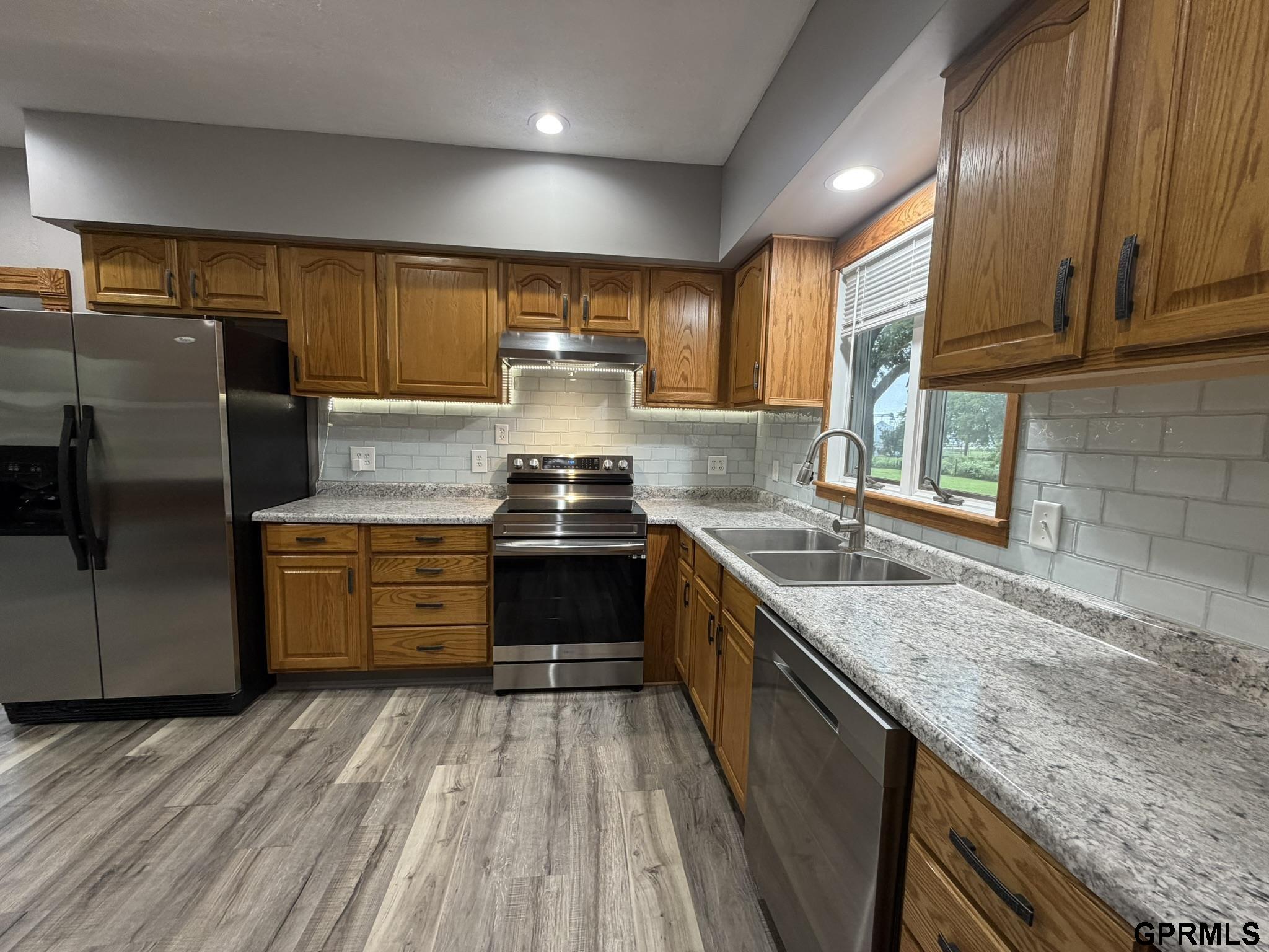 600 W 9th Street