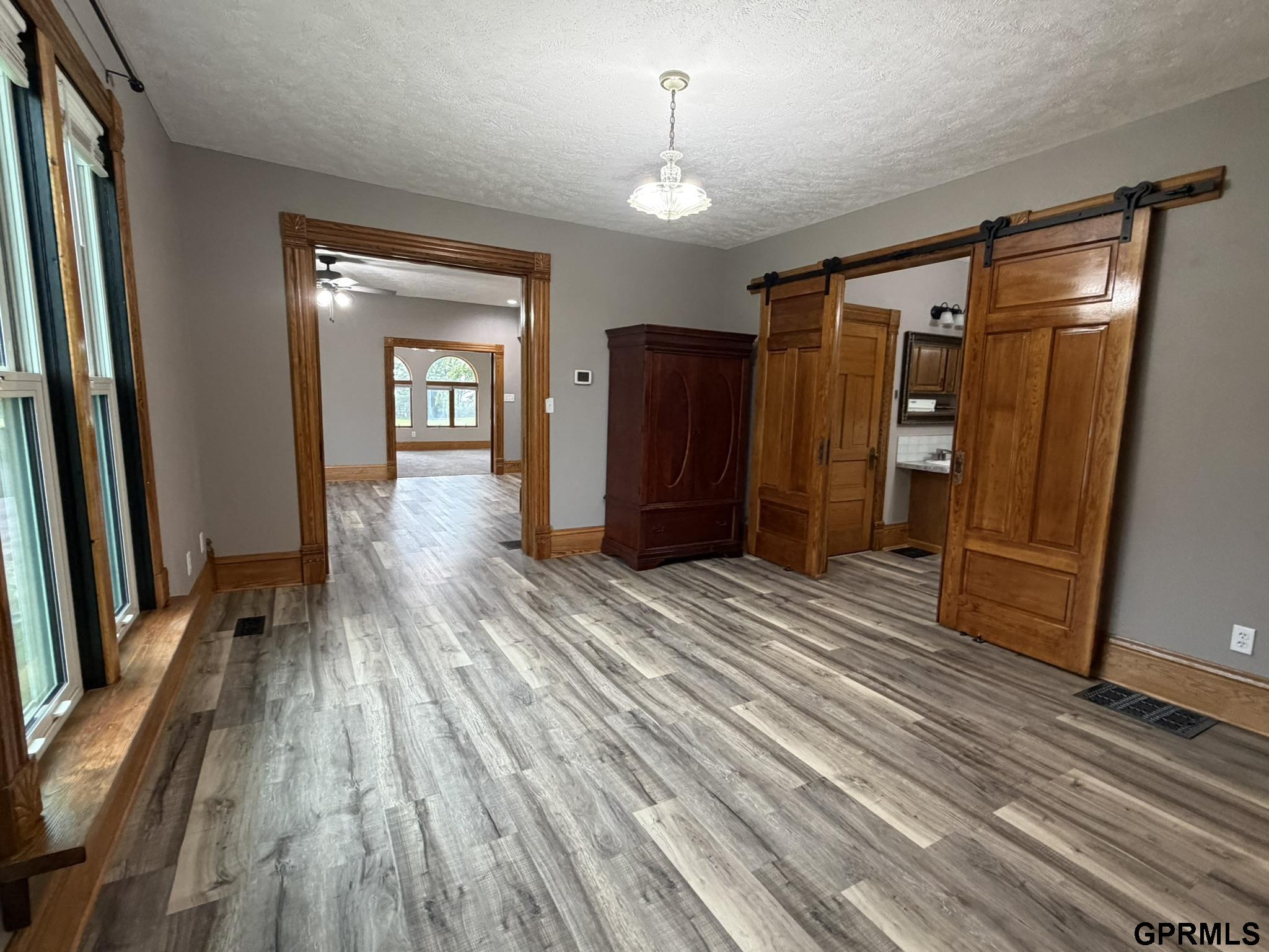 600 W 9th Street