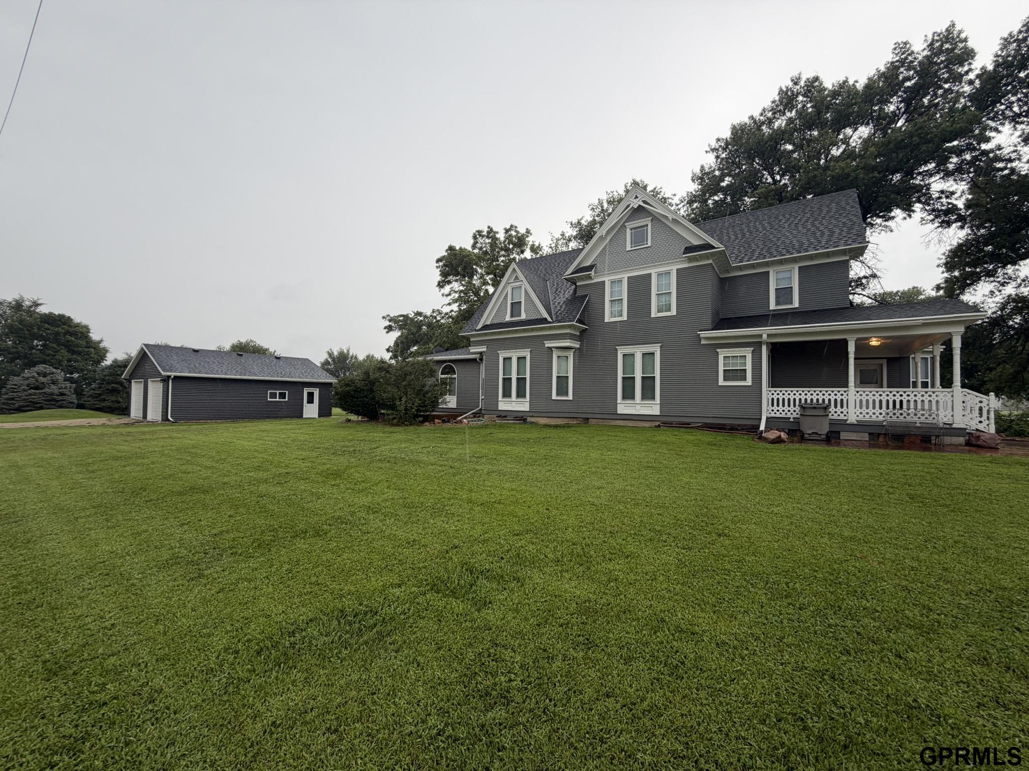 600 W 9th Street
