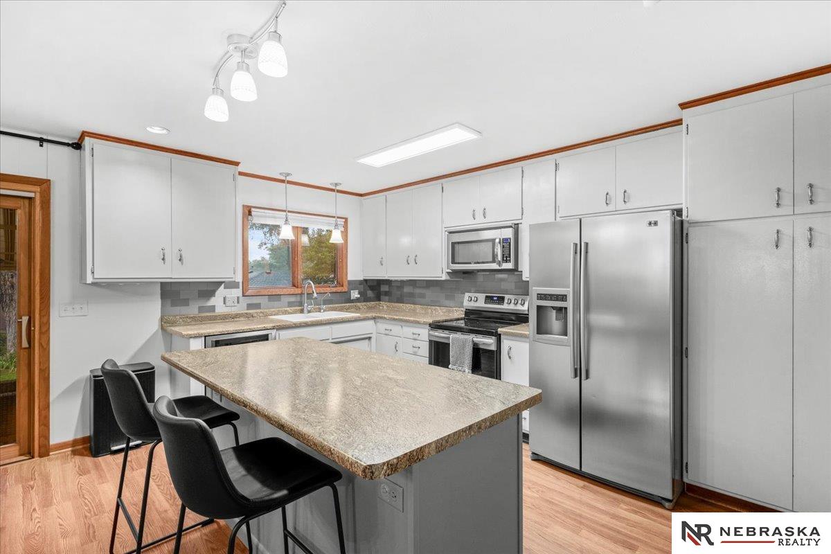 731 Driftwood Drive