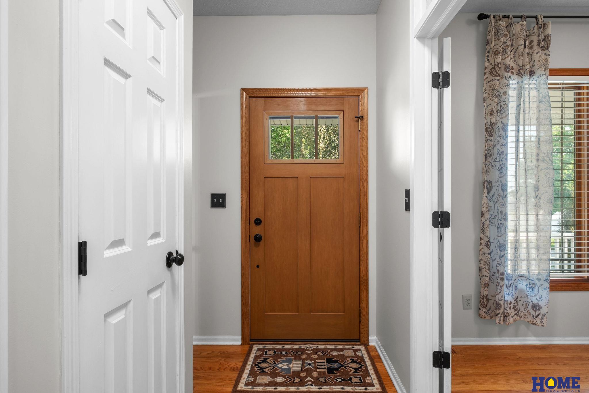 143 W Lombard Drive