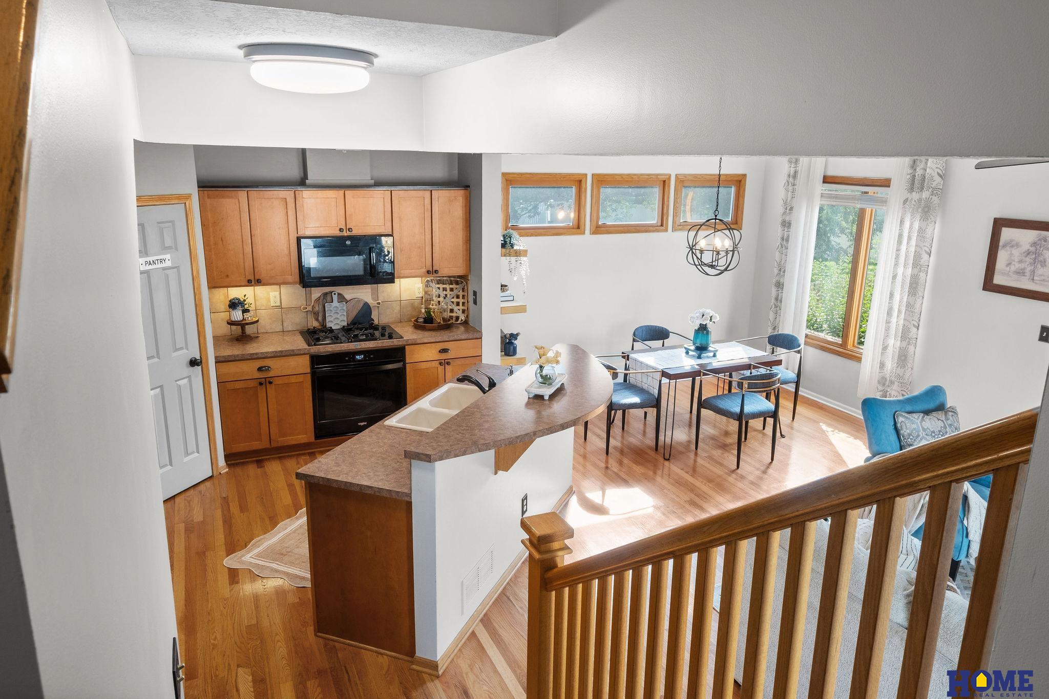 143 W Lombard Drive