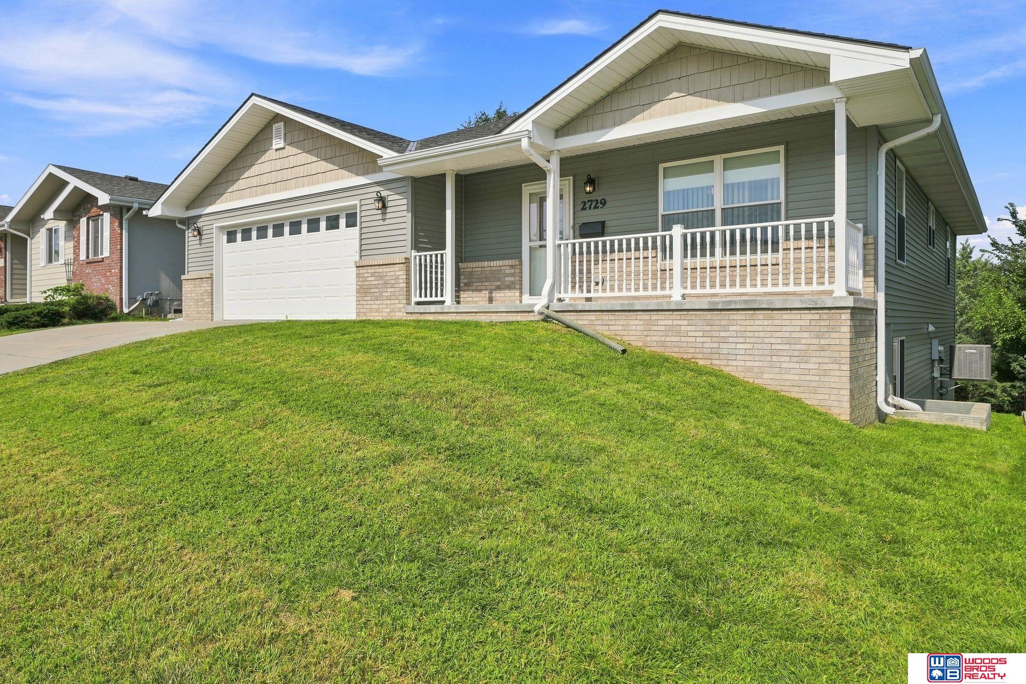 2729 NW Columbine Drive