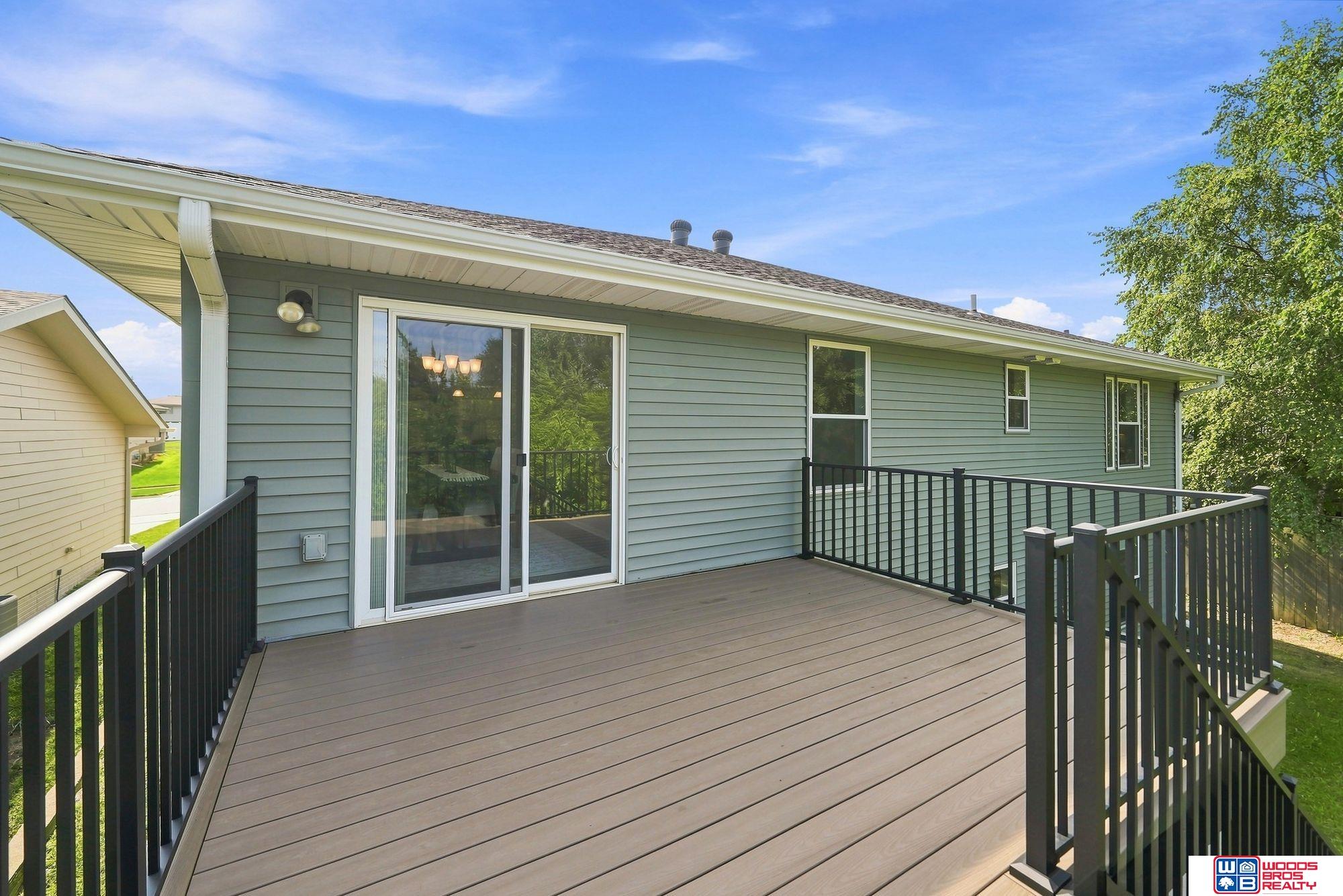 2729 NW Columbine Drive