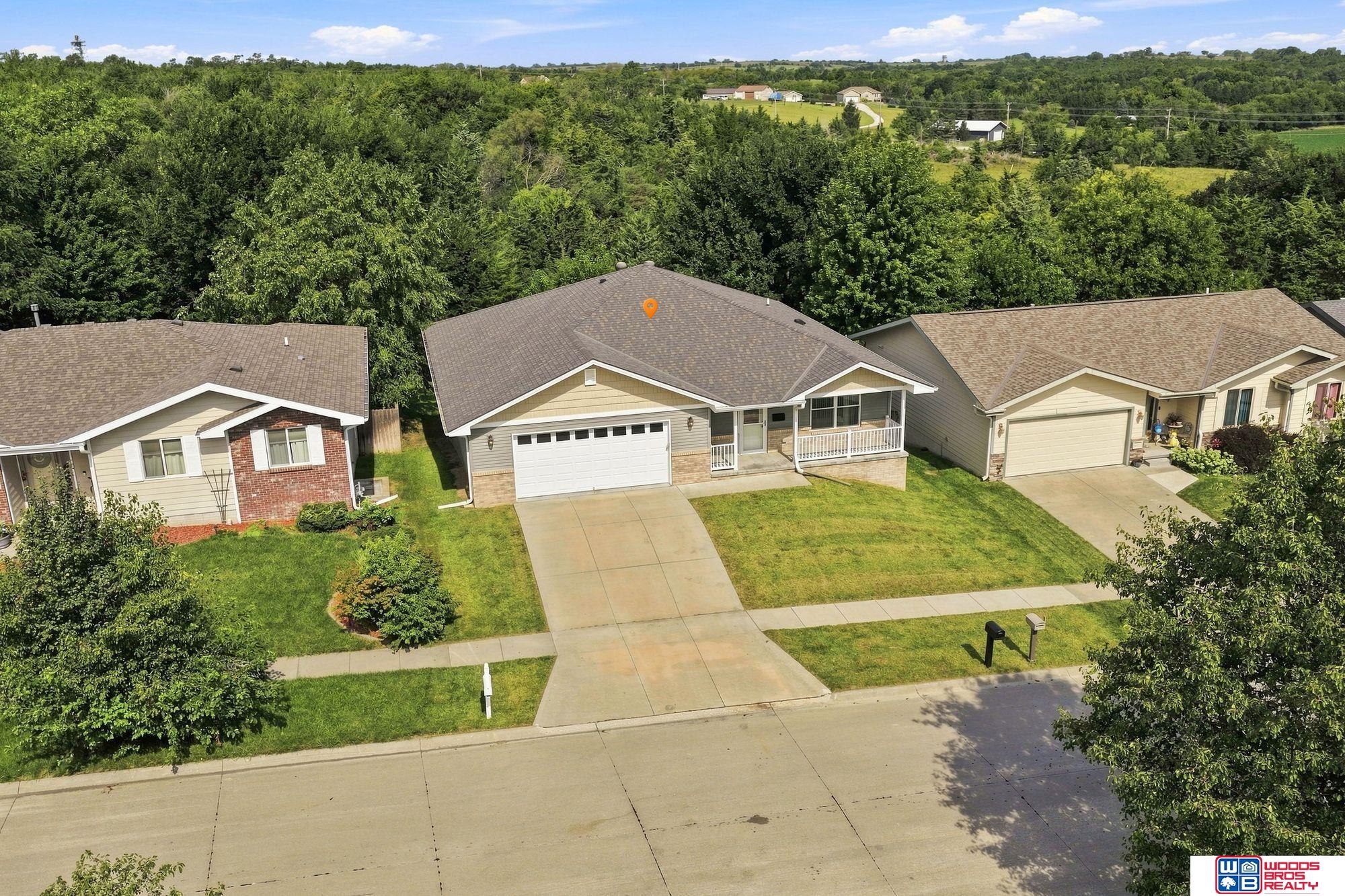2729 NW Columbine Drive