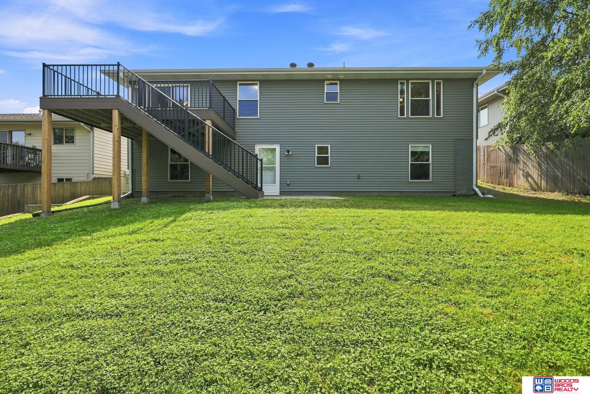 2729 NW Columbine Drive