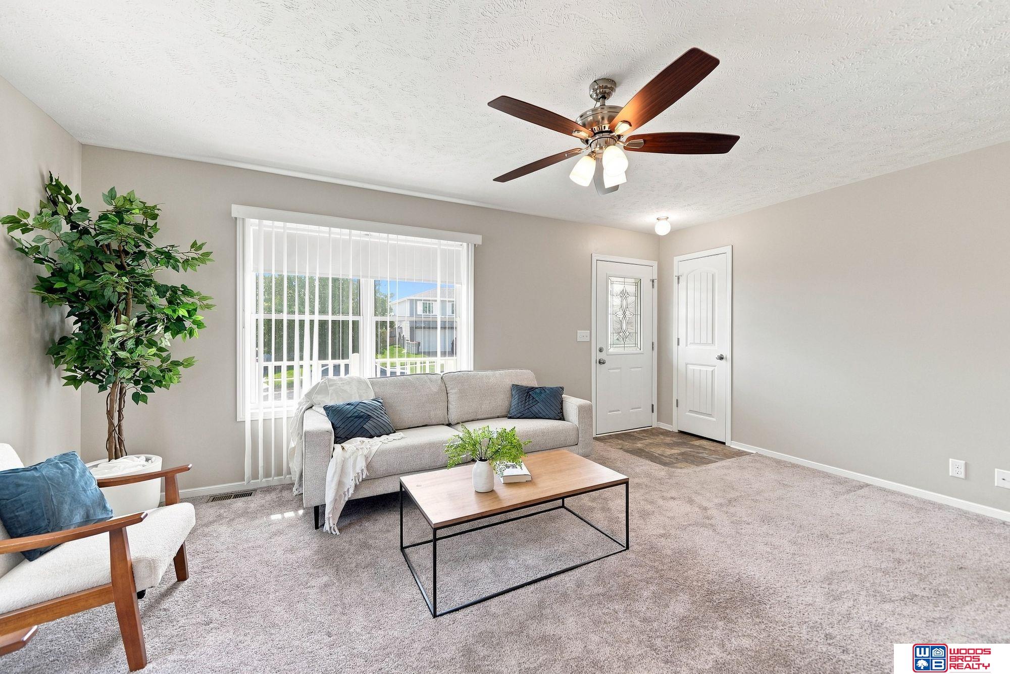 2729 NW Columbine Drive