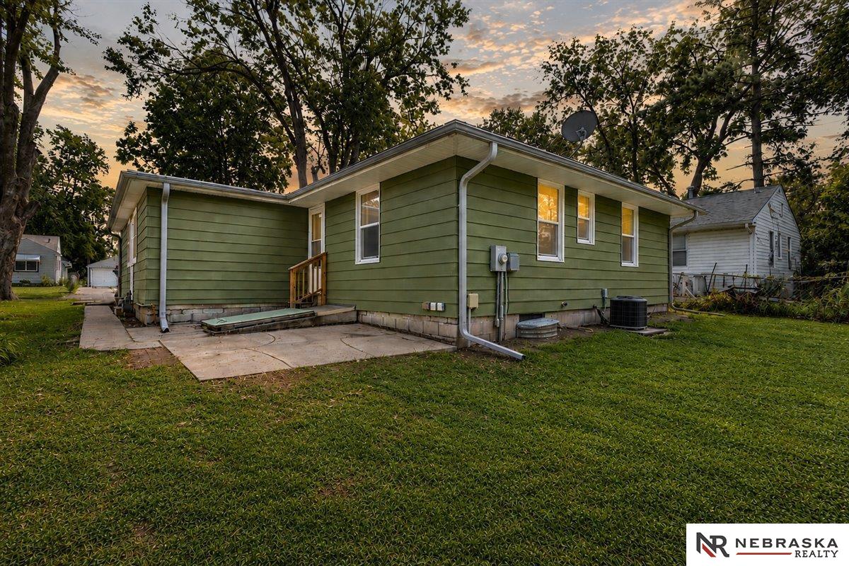 2435 N 65th Street