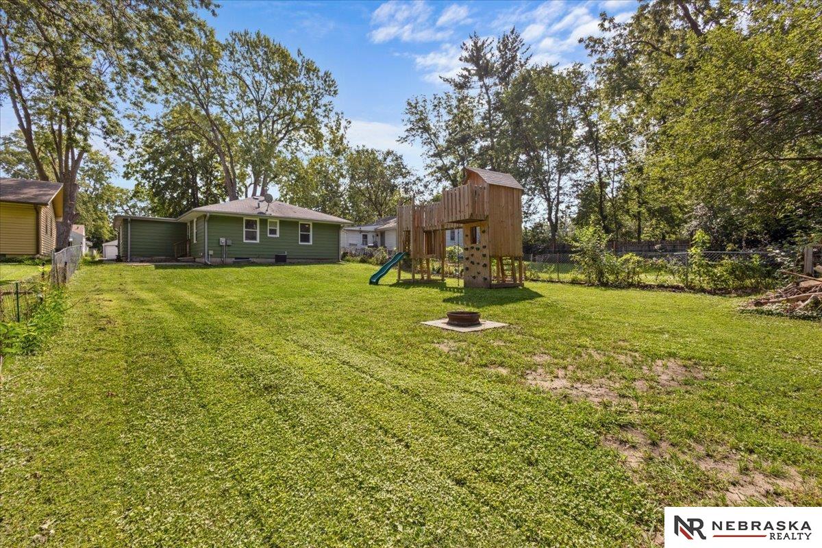 2435 N 65th Street