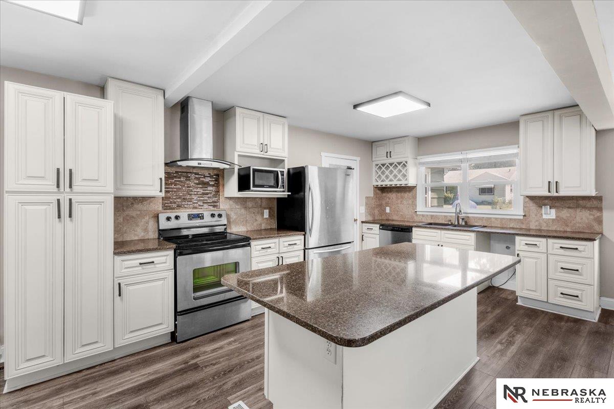 2435 N 65th Street