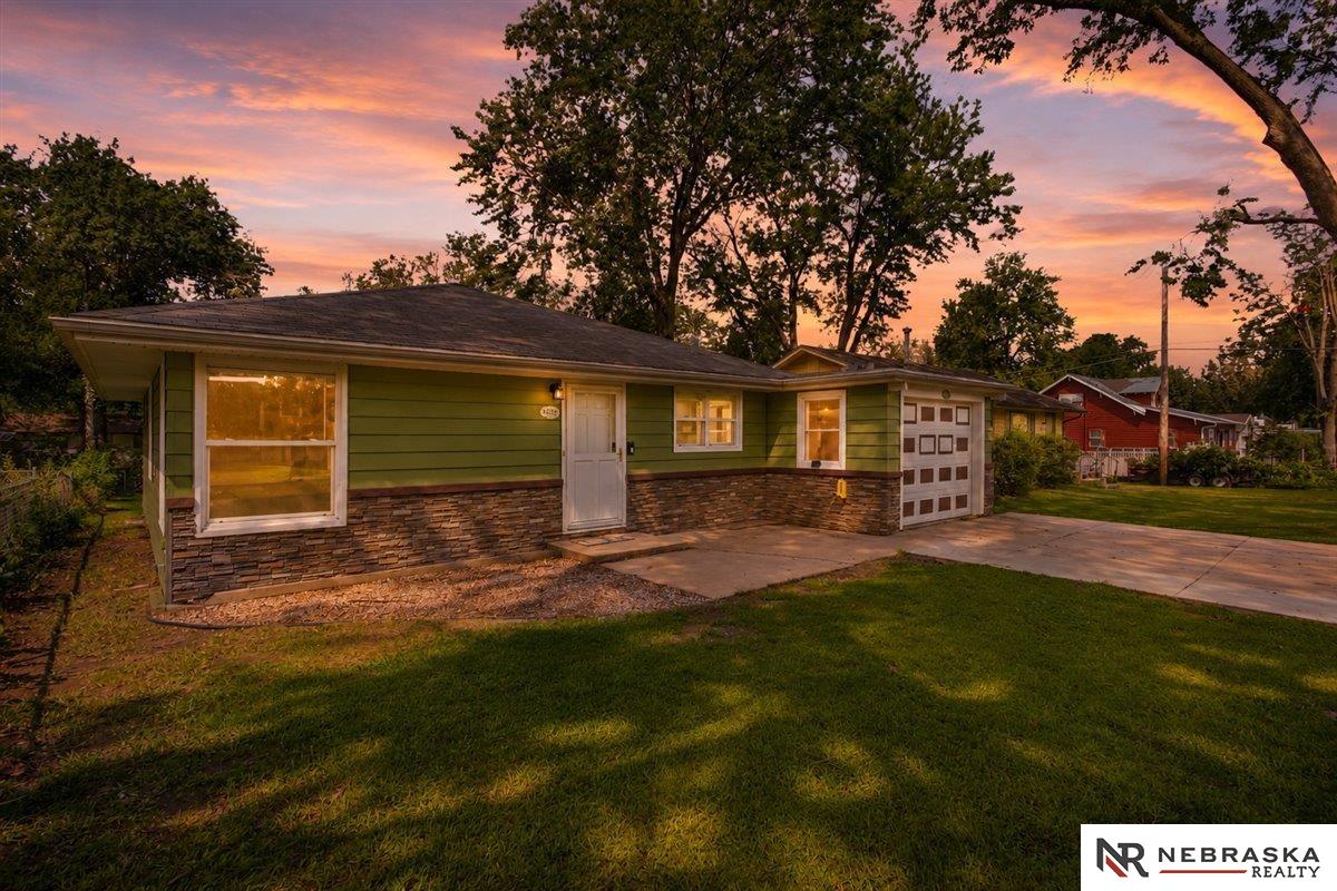2435 N 65th Street